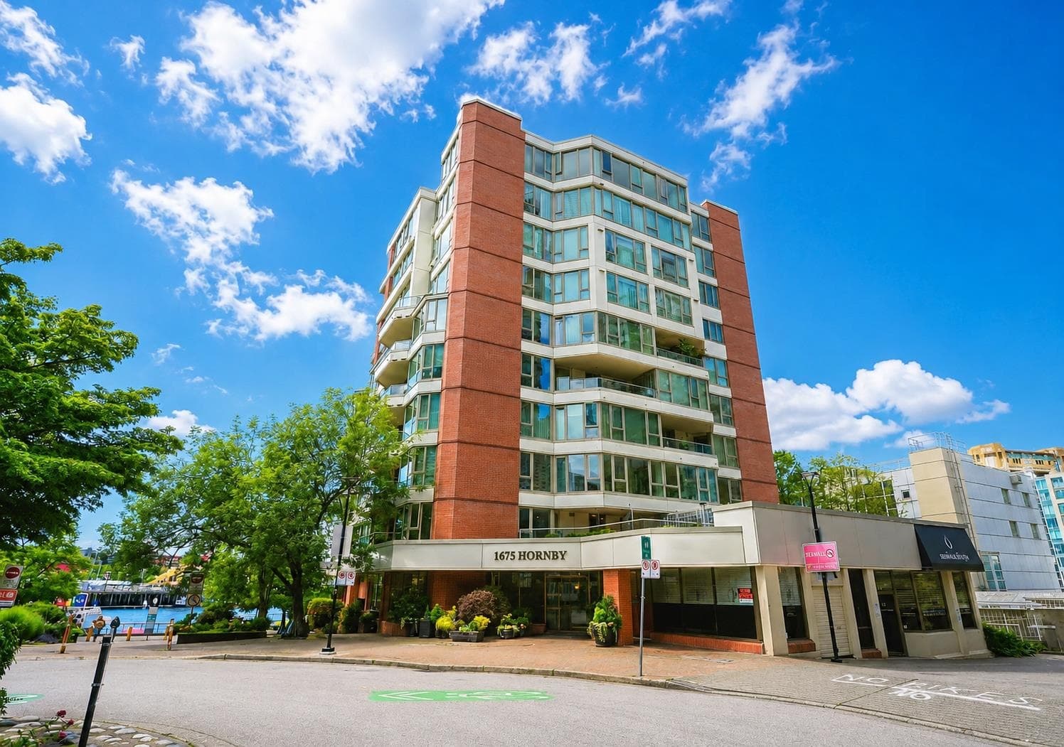 304 - 1675 Hornby Street, Vancouver