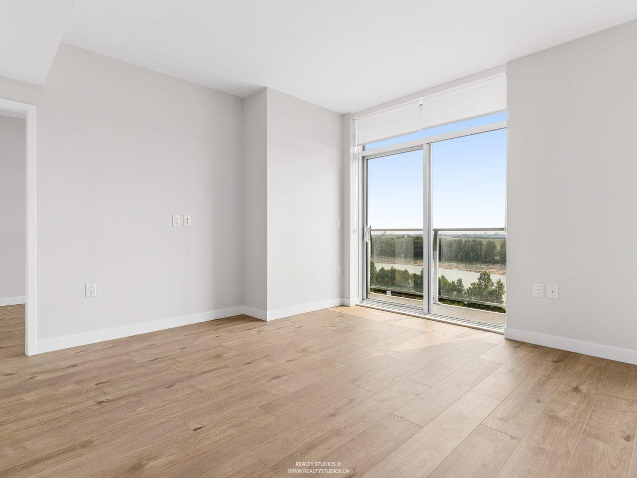 1401 - 3430 E Kent Avenue, Vancouver, V5S 0G7 — photo 4