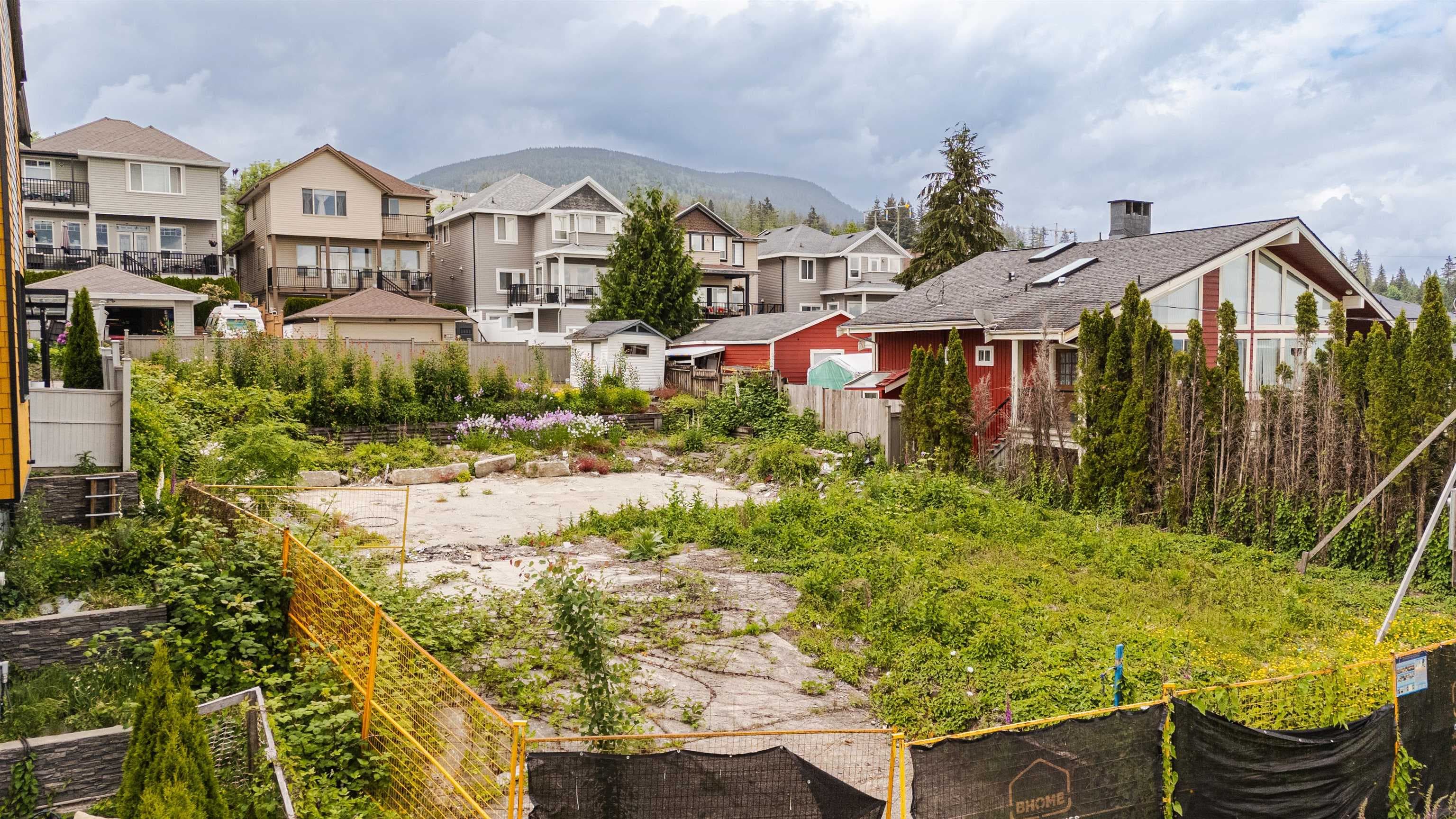 3429 Roxton Avenue, Coquitlam, V3B 3H7 — photo 4