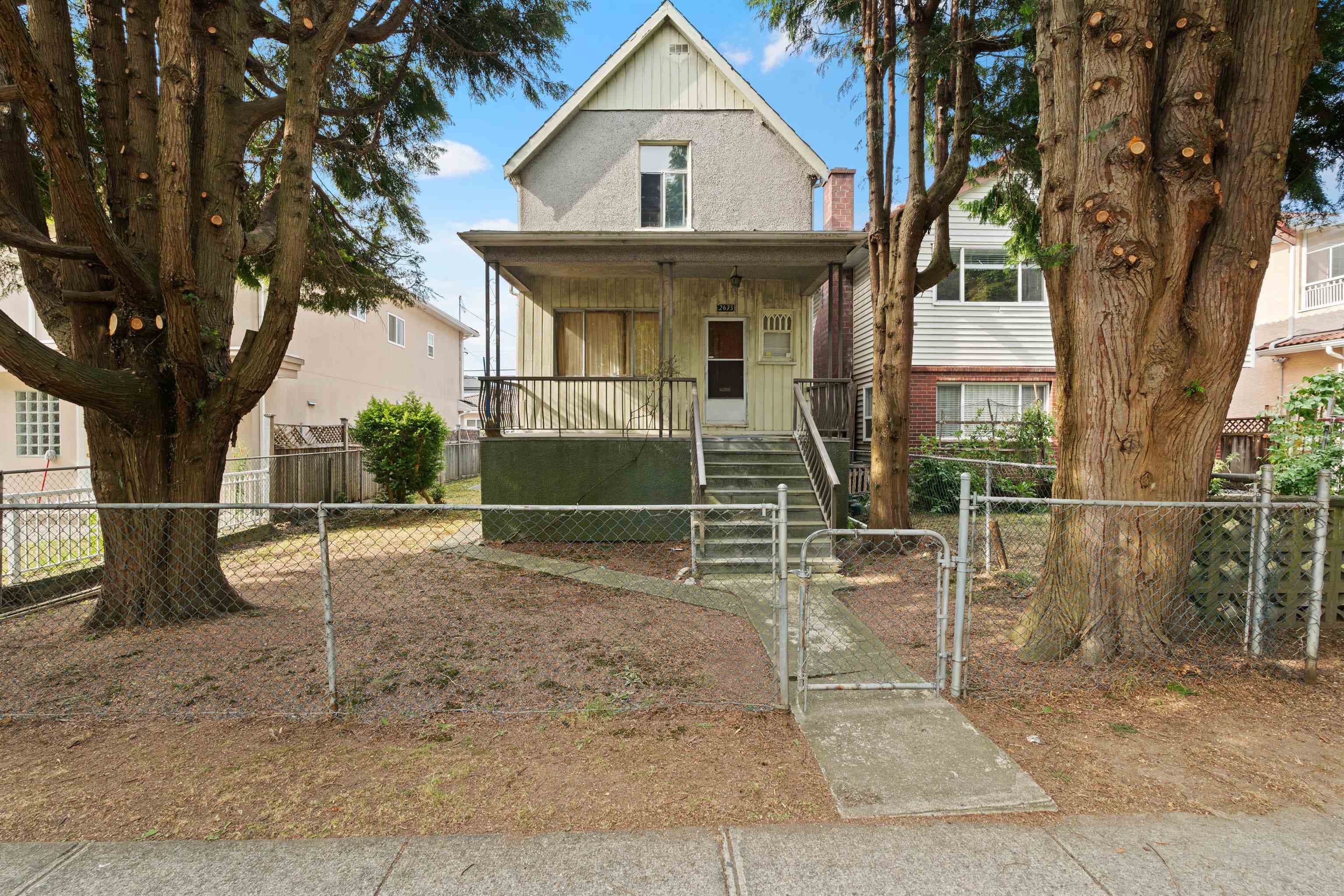 2673 Pandora Street, Vancouver, V5K 1V9 — photo 1