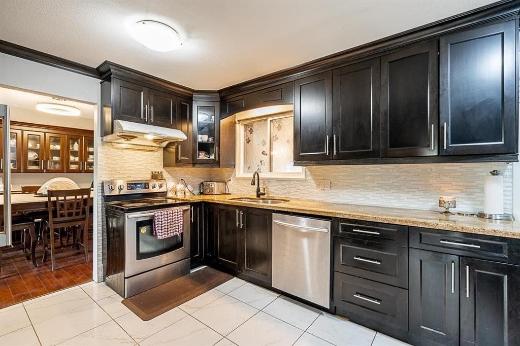 12845 64 Avenue, Surrey, V3W 1X4 — photo 5