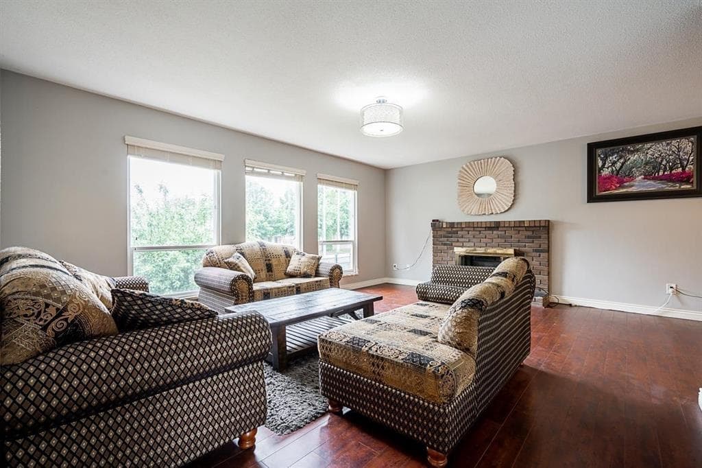 12845 64 Avenue, Surrey, V3W 1X4 — photo 4