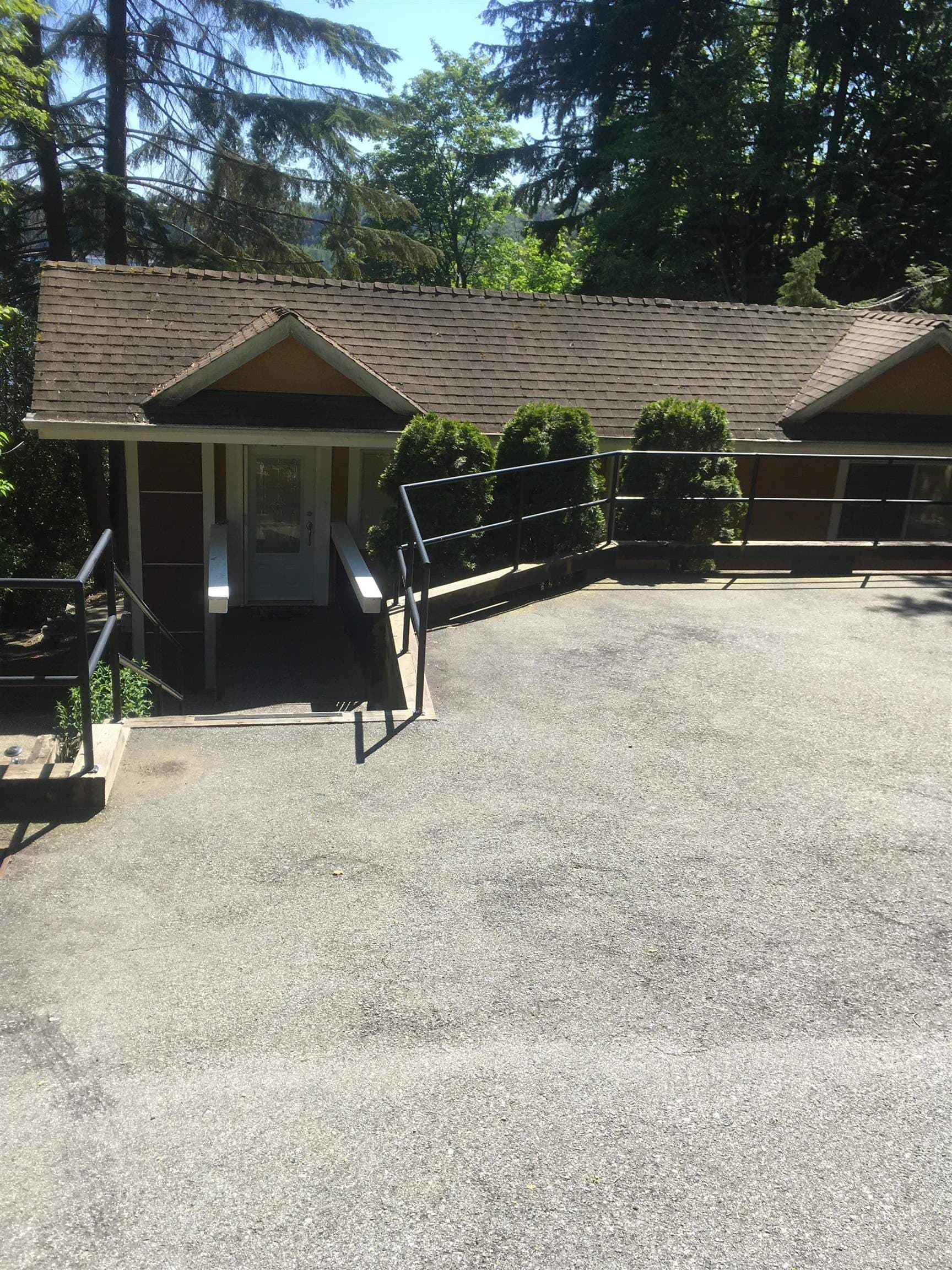 , North Vancouver — photo 3