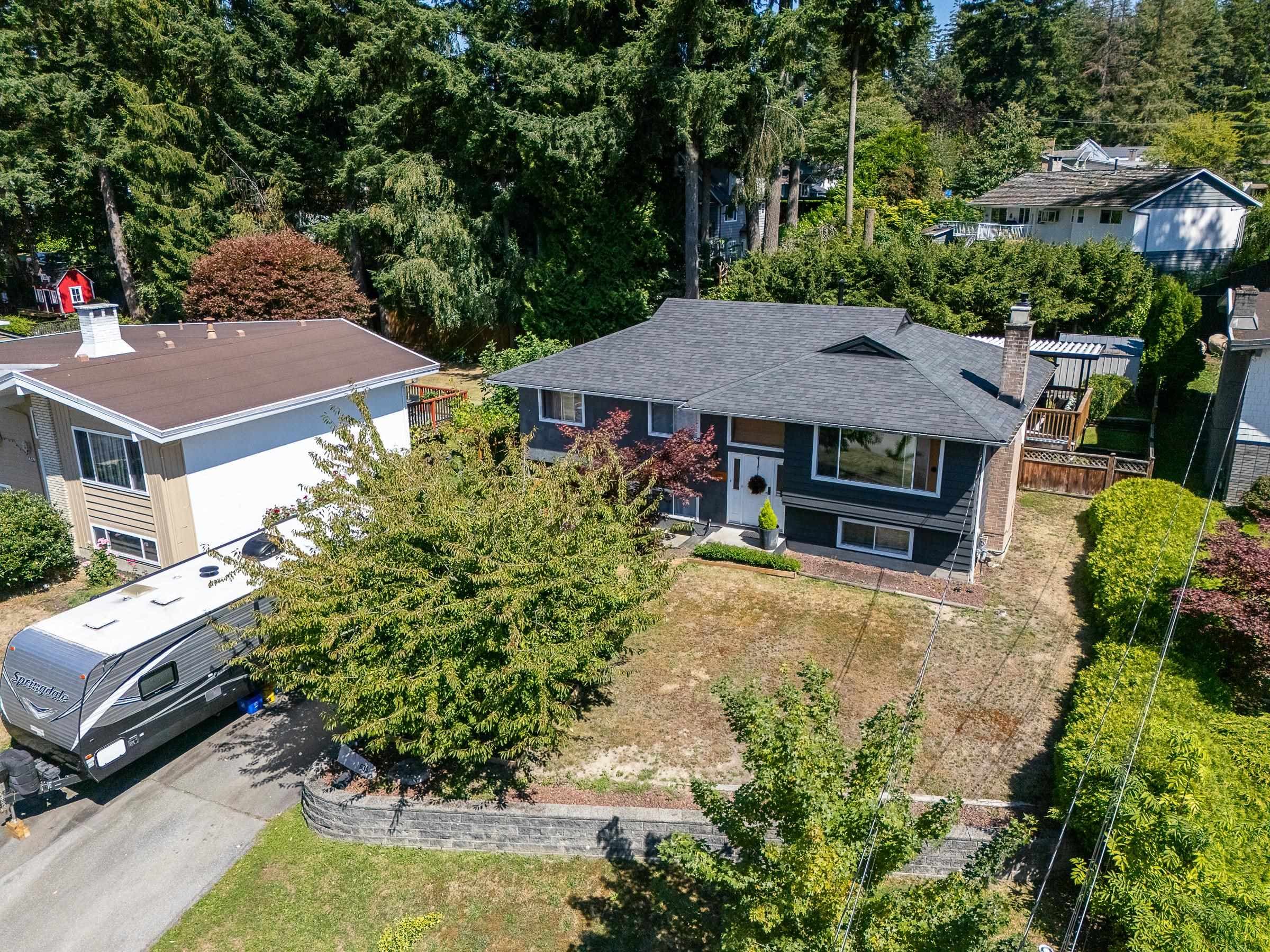 635 Midvale Street, Coquitlam, V3J 6M1 — photo 2