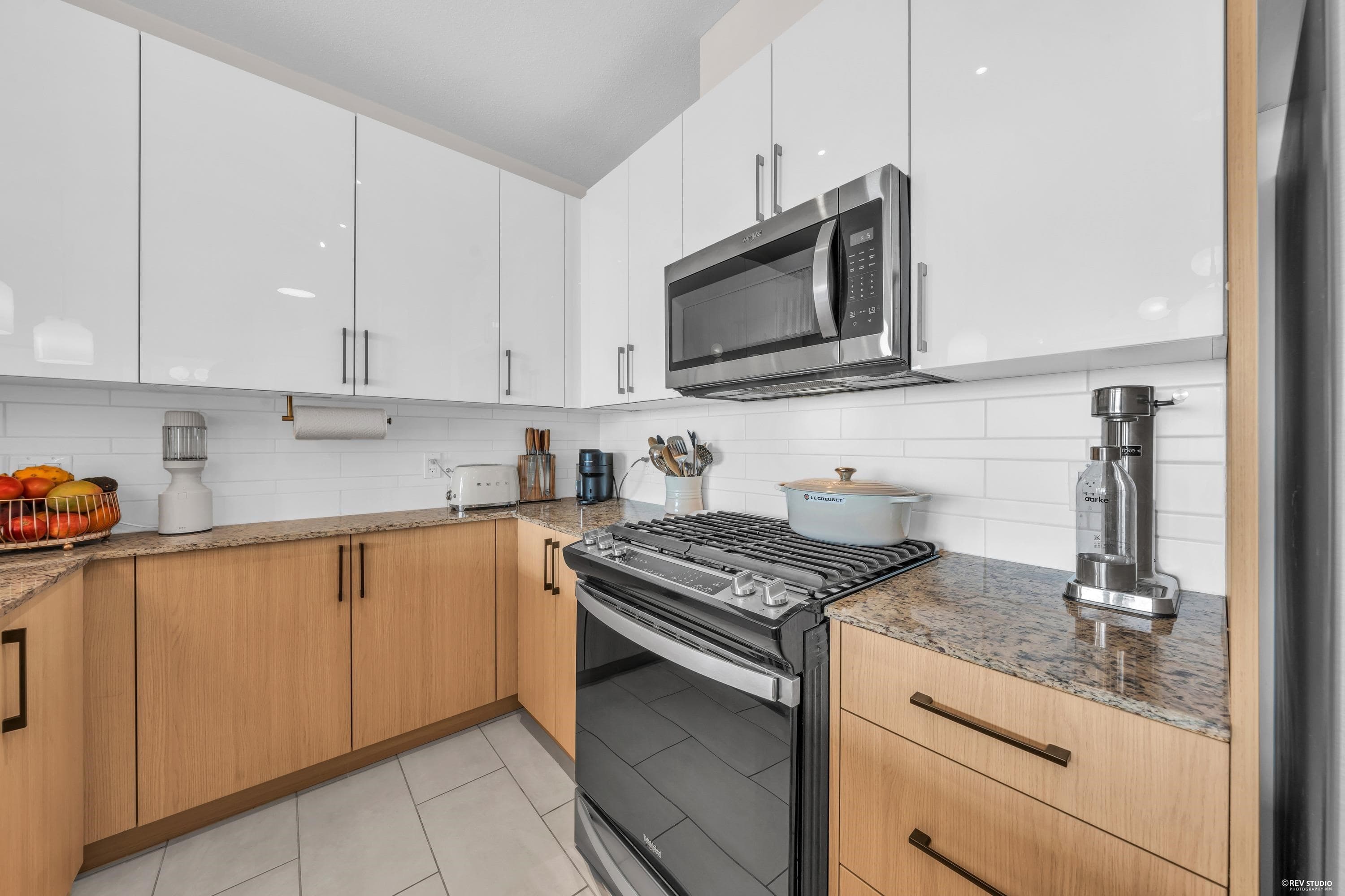 1805 - 280 Ross Drive, New Westminster, V3L 0C2 — photo 4