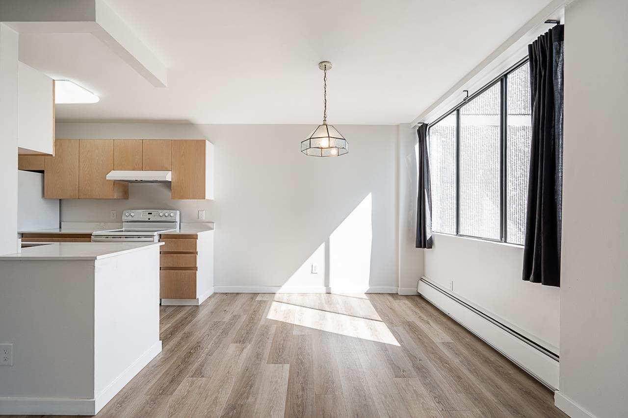 404 - 2020 Bellwood Avenue, Burnaby, V5B 4P8 — photo 5