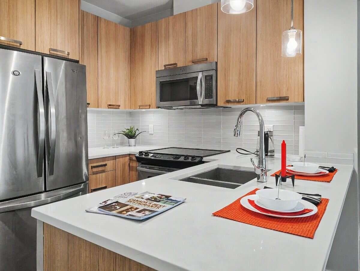 205 - 15388 105 Avenue, Surrey, V3R 0C4 — photo 1