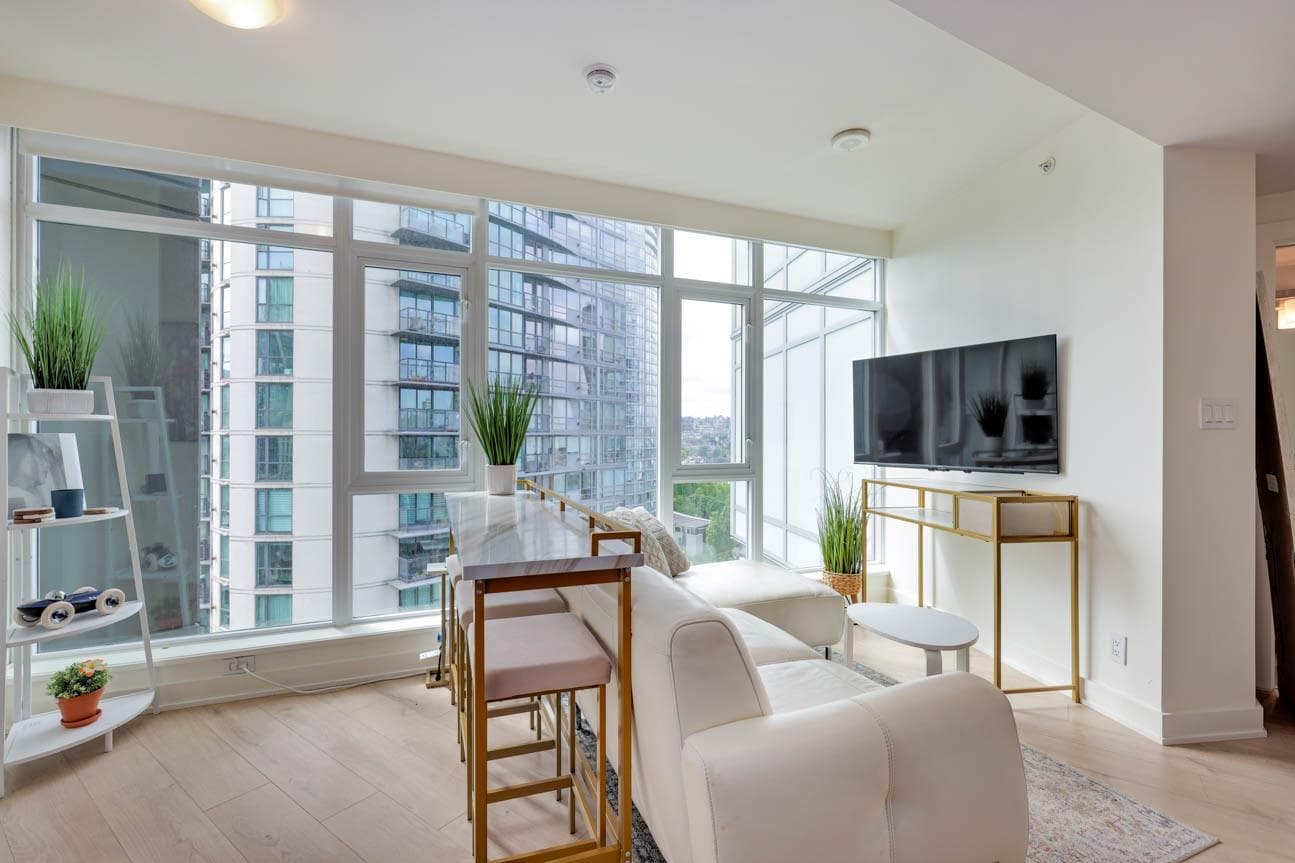 1207 - 1372 Seymour Street, Vancouver, V6B 0L1 — photo 4