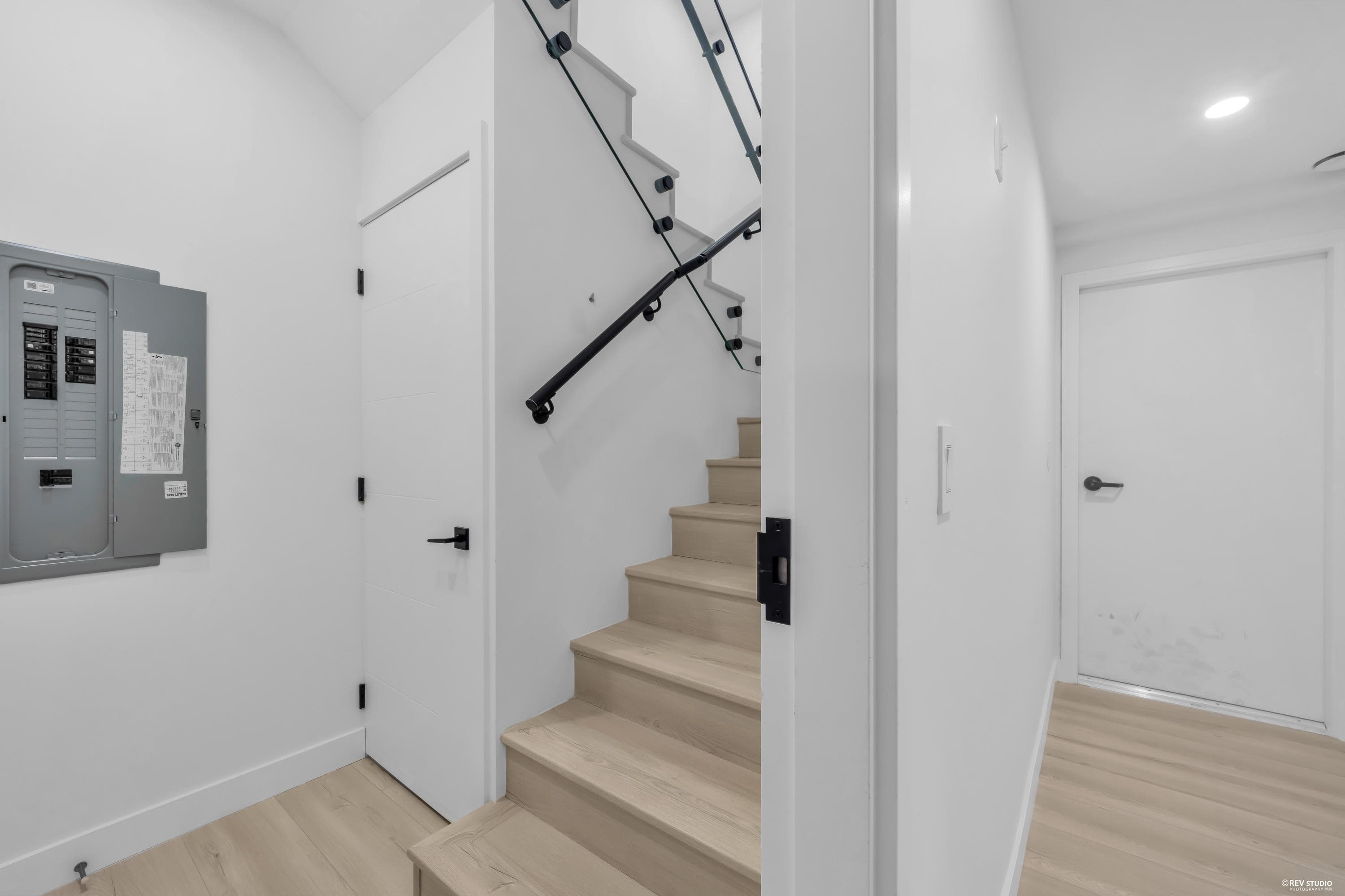 4 - 3800 Pender Street, Burnaby, V5C 2L5 — photo 5