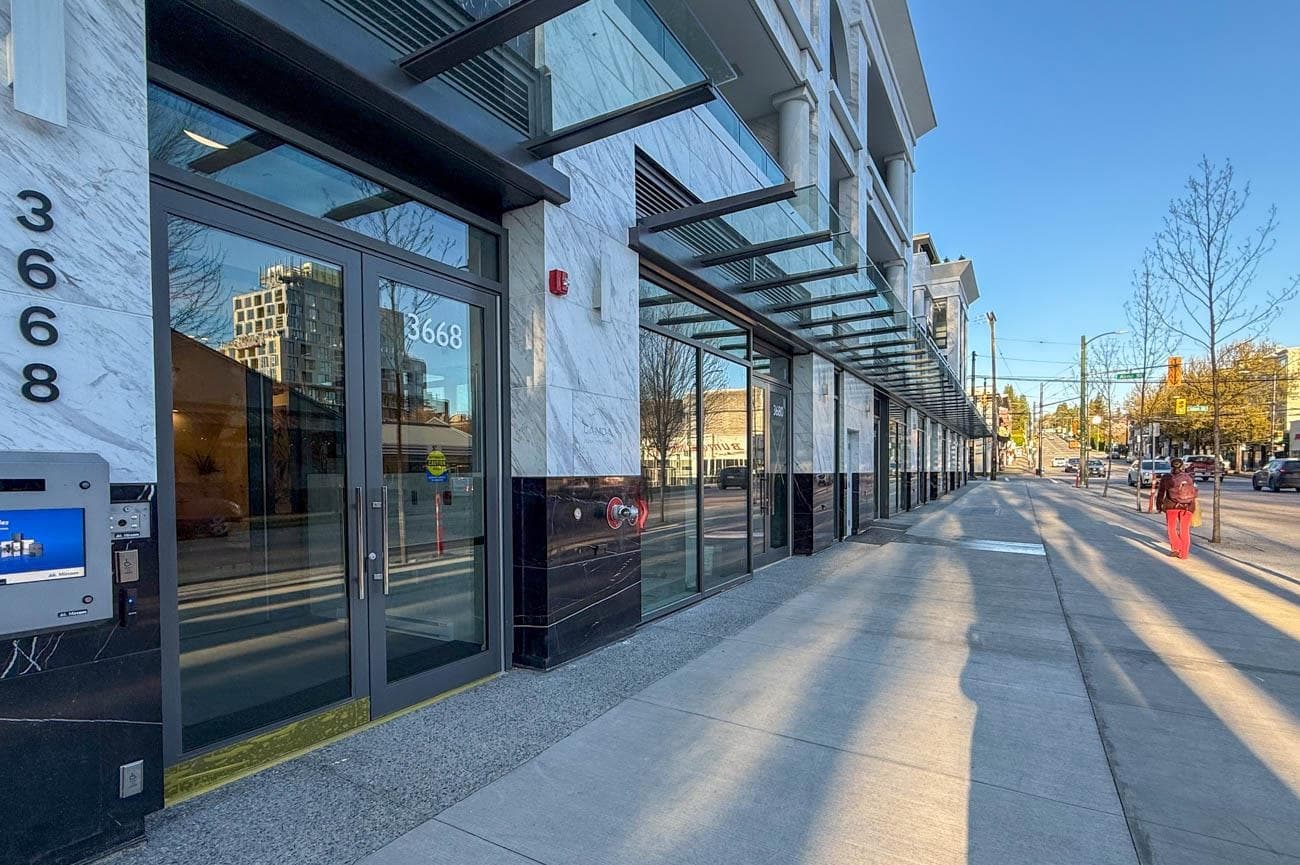 407 - 3668 W 10th, Vancouver, V6R 2G3 — photo 3