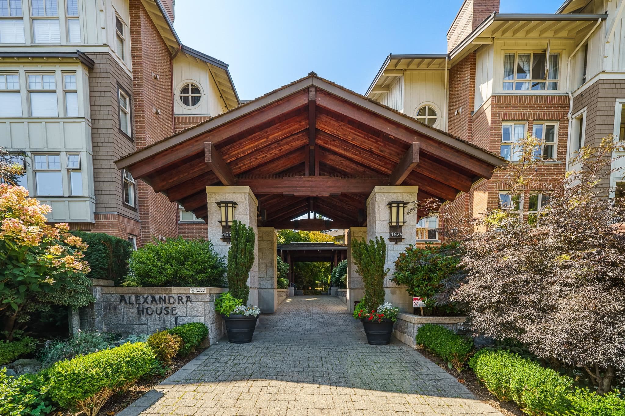 1217 - 4655 Valley Drive, Vancouver
