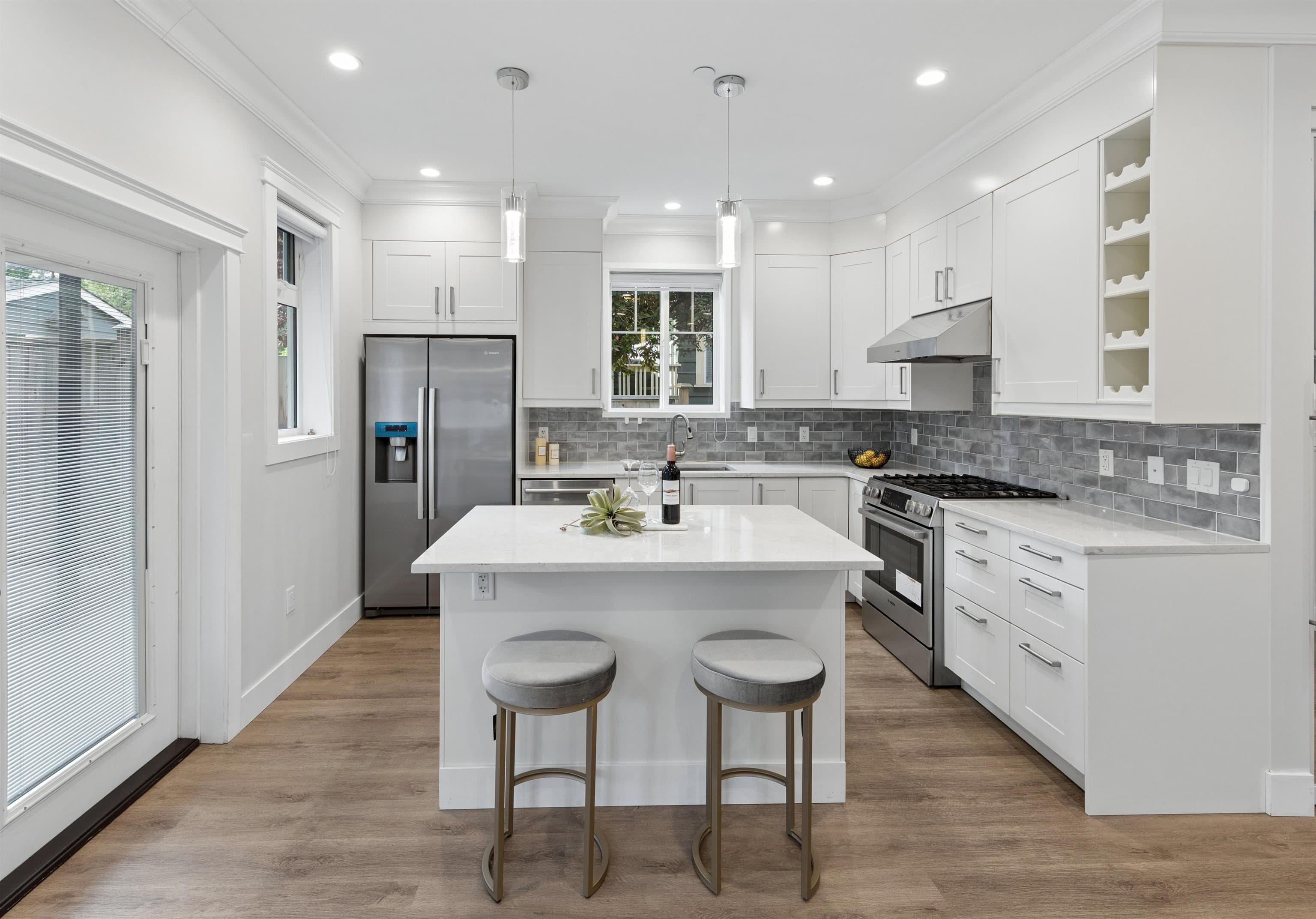 2753 Alma Street, Vancouver, V6R 3S3 — photo 5