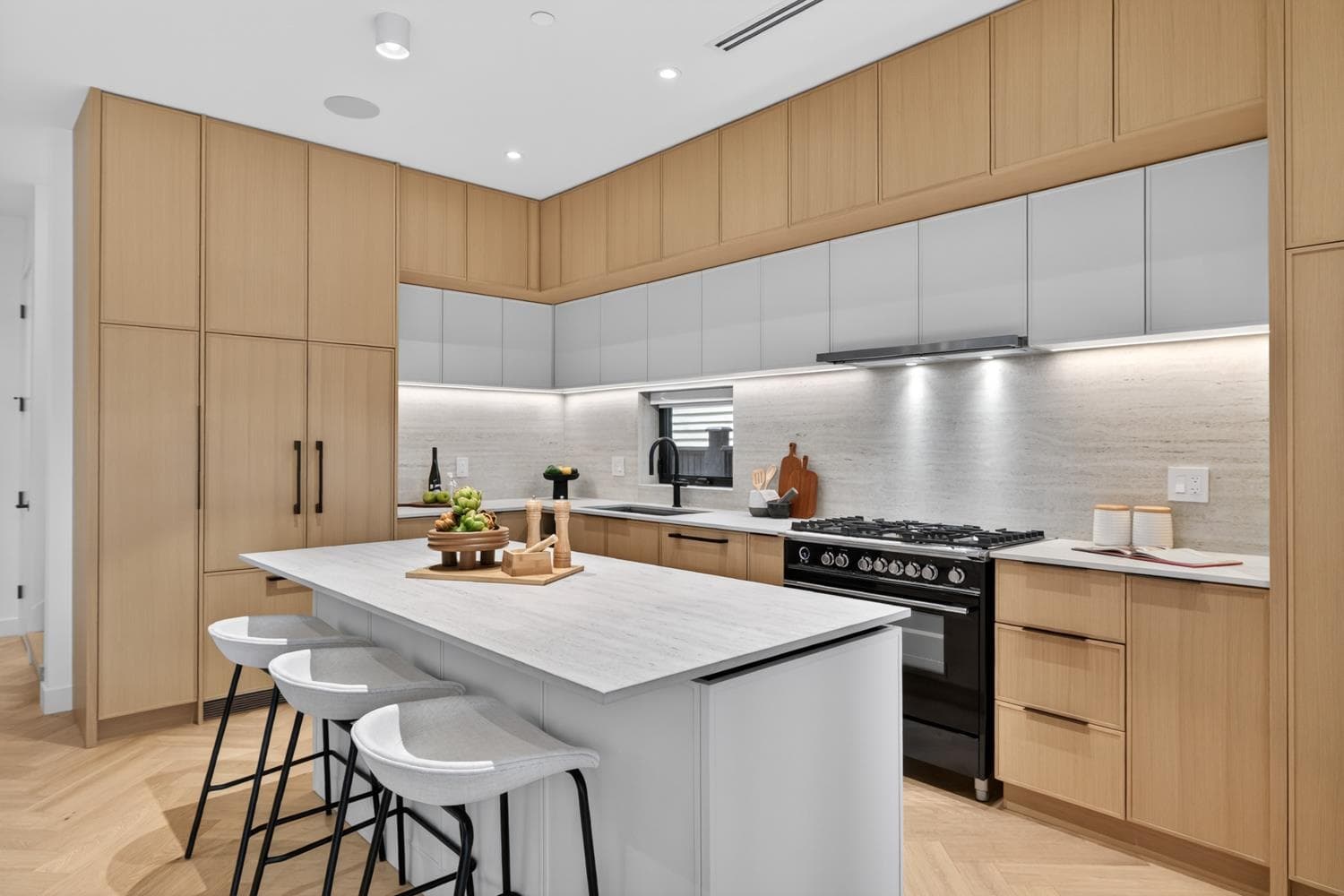 1 - 58 E 40th Avenue, Vancouver, V5W 1L4 — photo 5