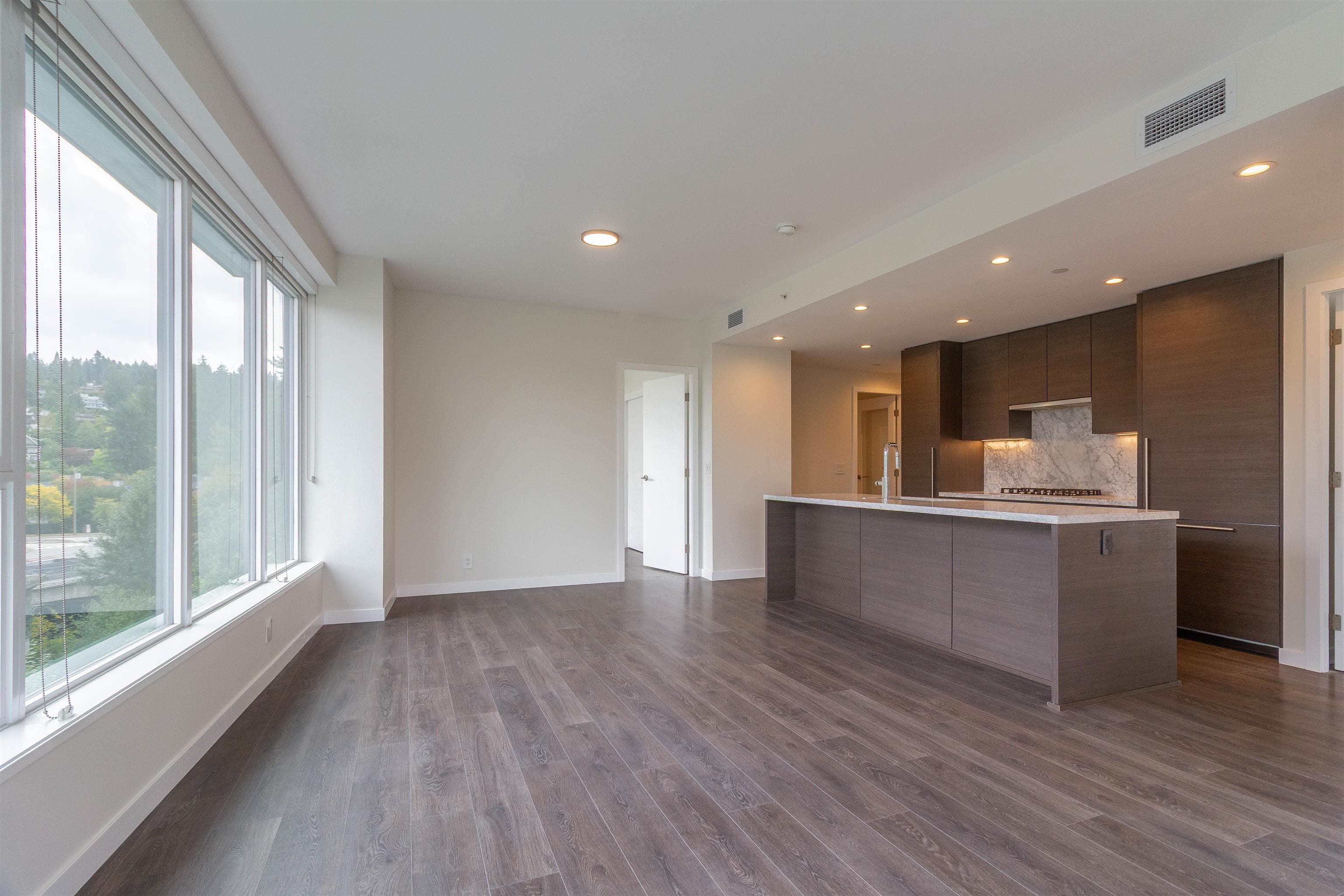 902 - 308 Morrissey Road, Port Moody, V3H 0M2 — photo 5