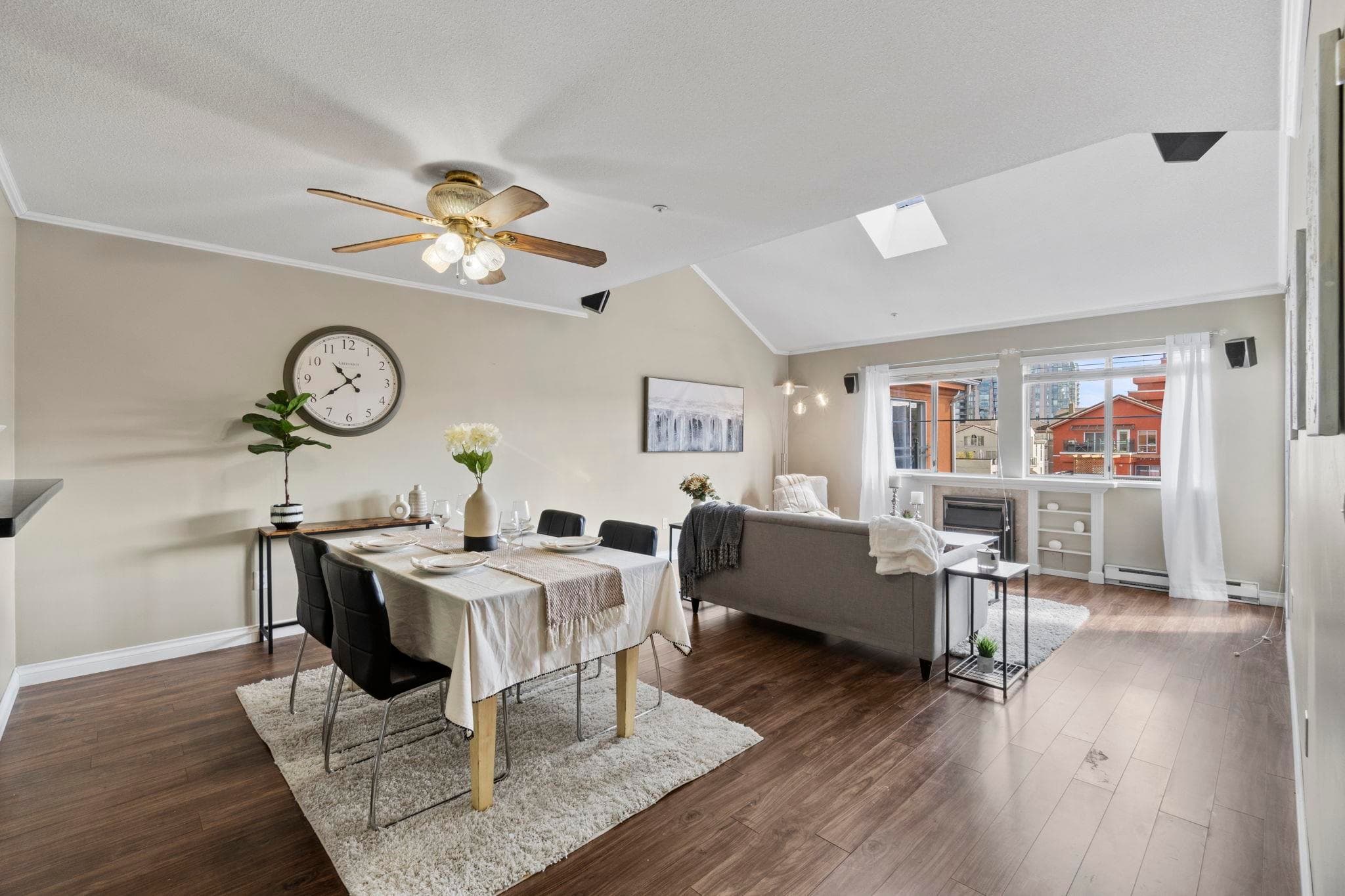 425 - 3 Rialto Court, New Westminster, V3M 6P2 — photo 2