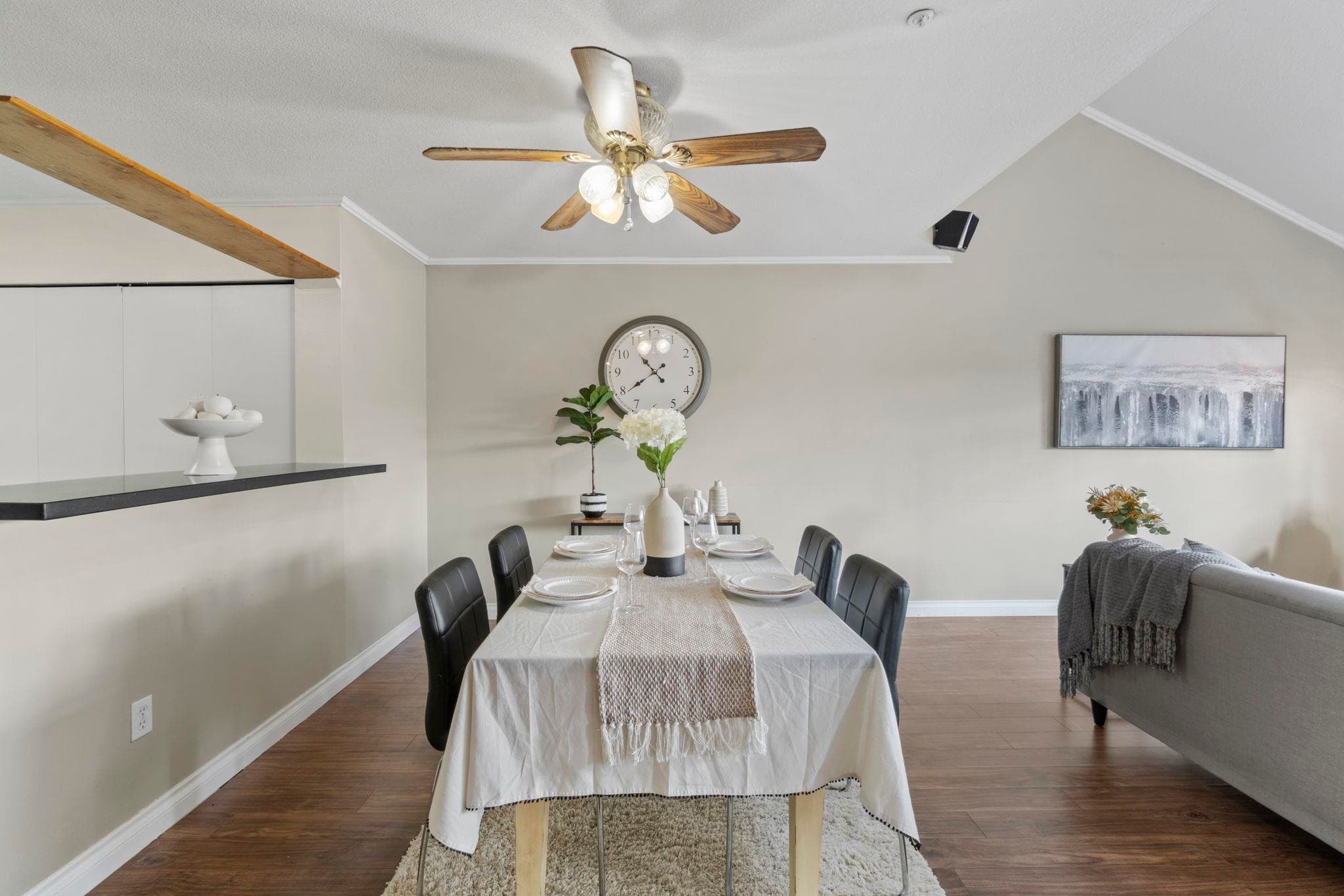 425 - 3 Rialto Court, New Westminster, V3M 6P2 — photo 4