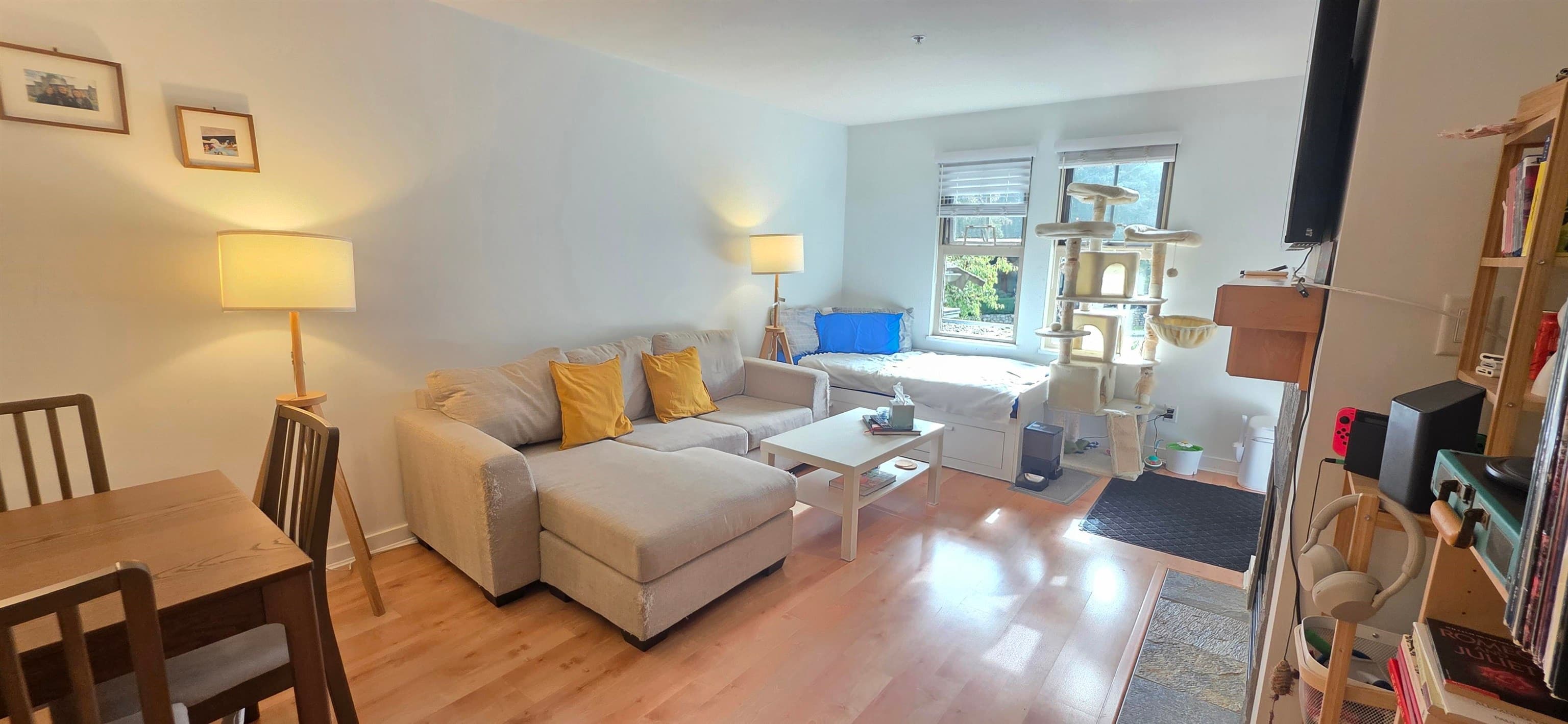 201 - 15 Smokey Smith Place Place, New Westminster, V3L 5V7 — photo 3
