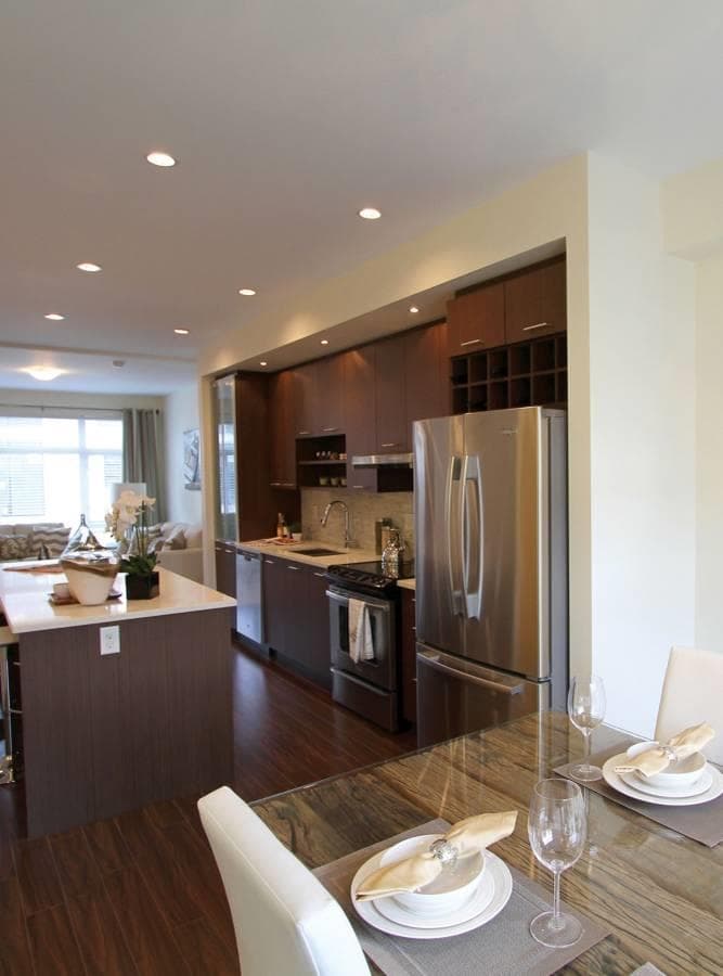 9989 Barnston Drive, Surrey, V4N 6N3 — photo 2