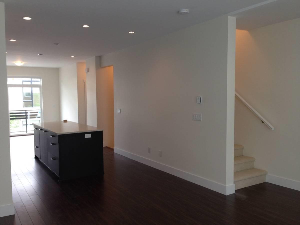 9989 Barnston Drive, Surrey, V4N 6N3 — photo 5