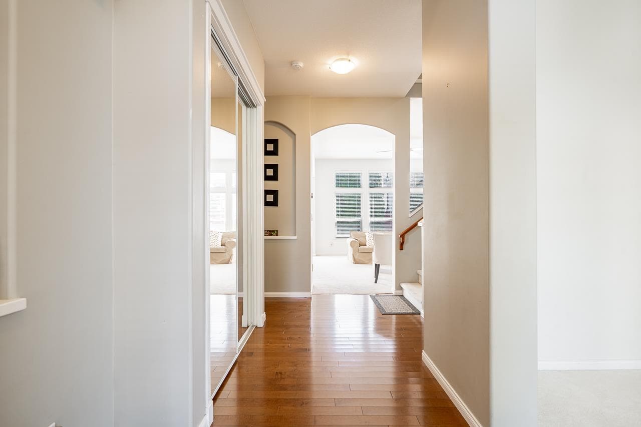 14722 59 Avenue, Surrey, V3S 0V7 — photo 3