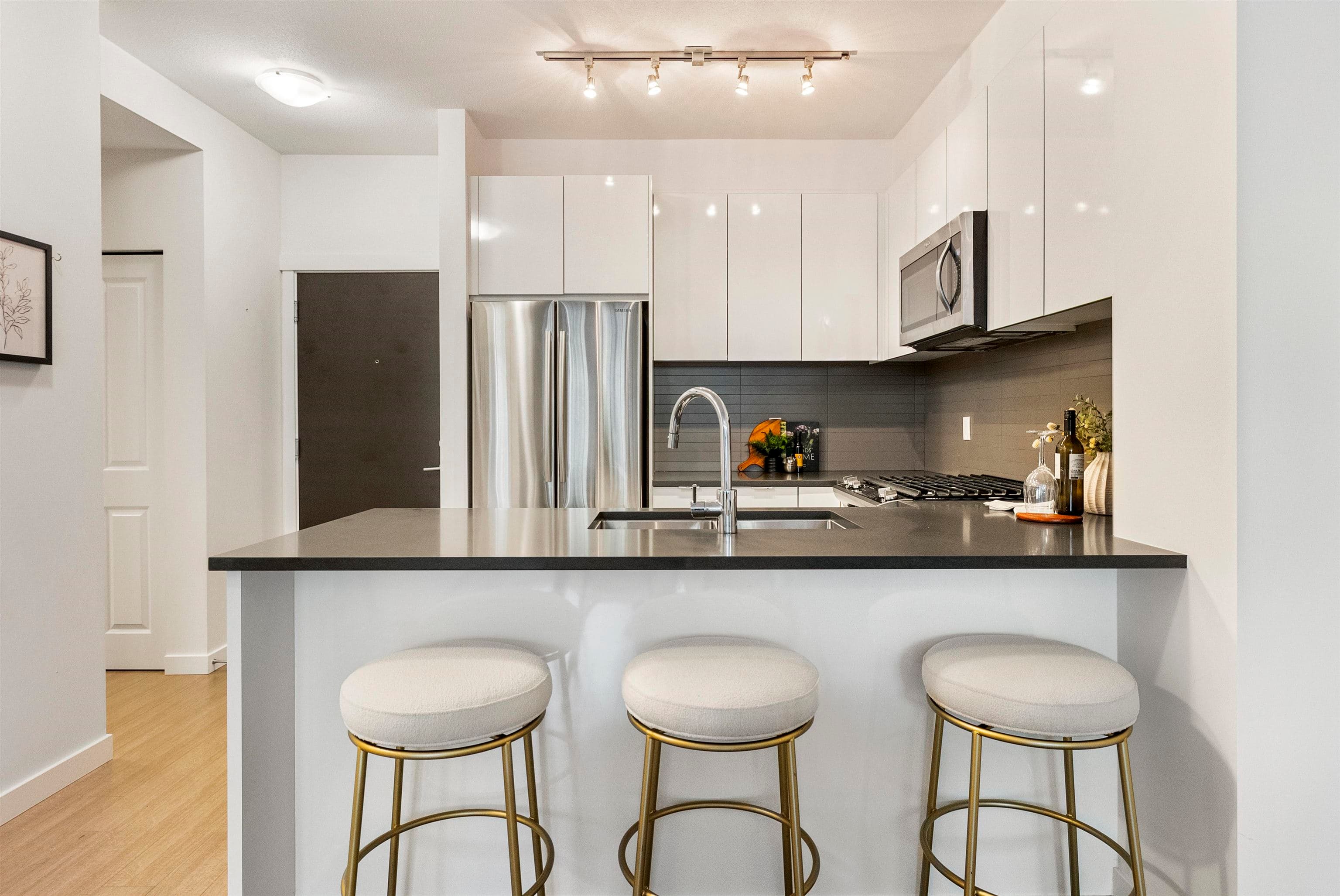 109 - 15137 33rd Avenue, Surrey, V3Z 0Y1 — photo 3