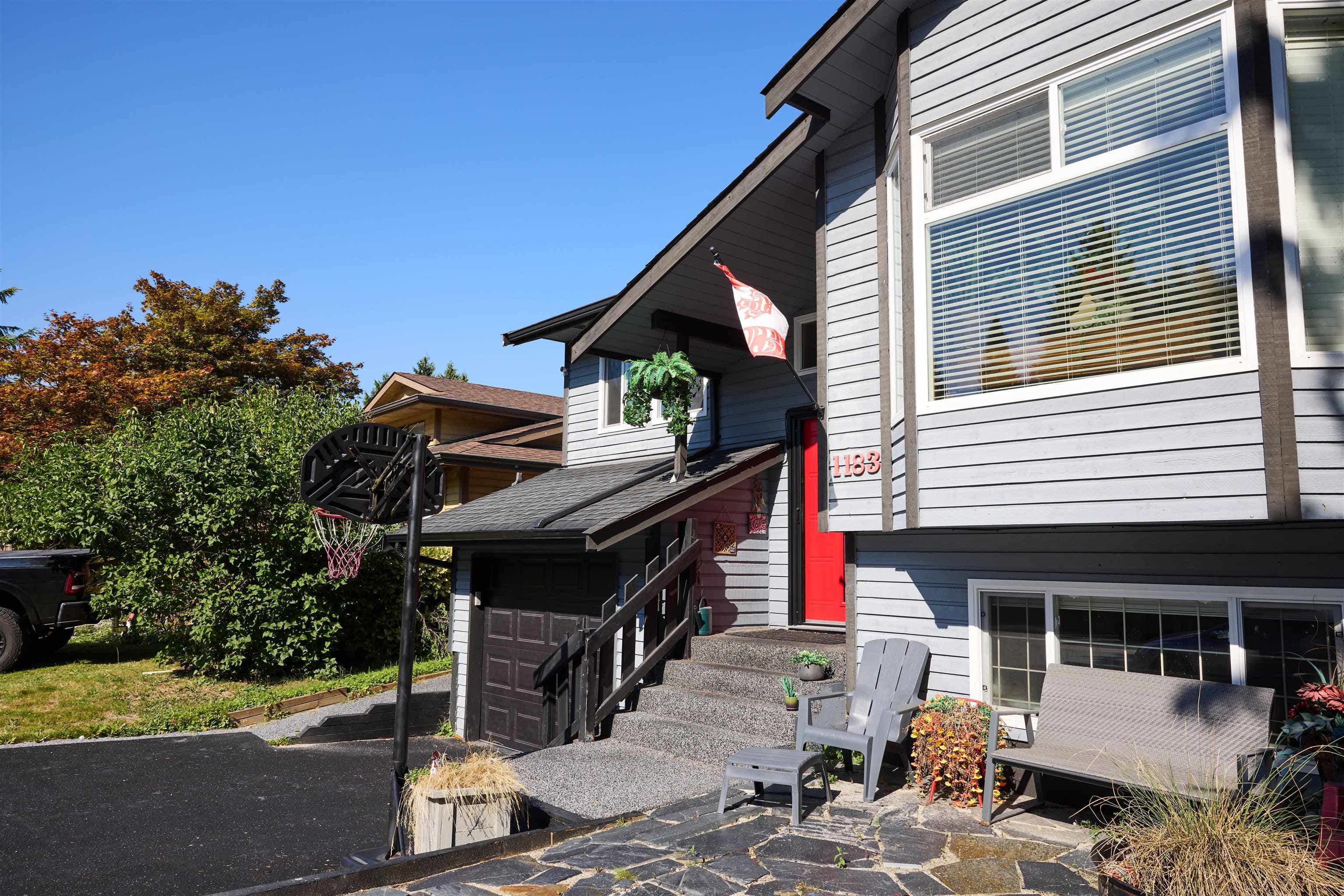 1183 Falcon Drive, Coquitlam, V3E 2C2 — photo 2