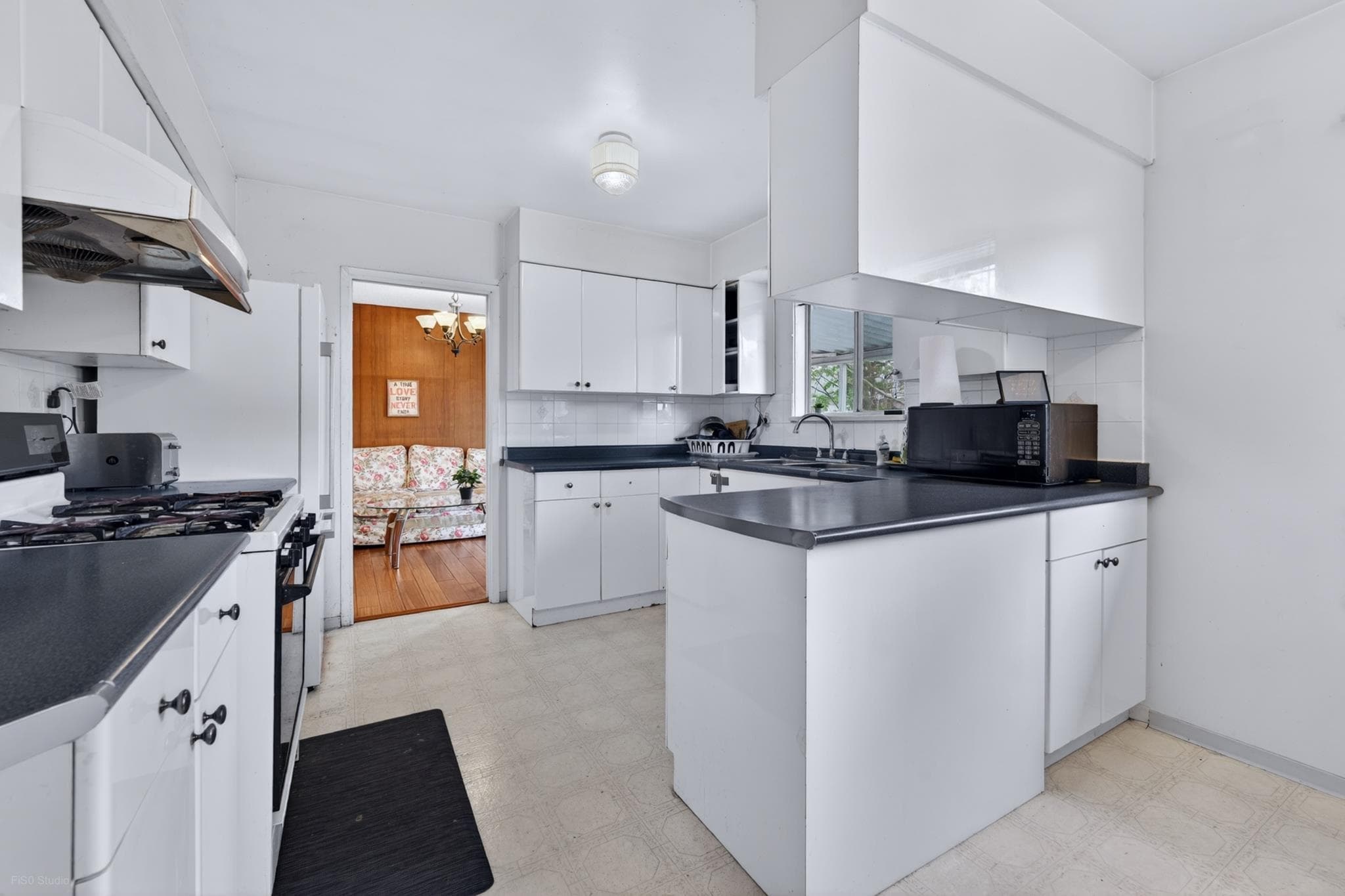 9031 No. 2 Road, Richmond, V7E 2C6 — photo 4