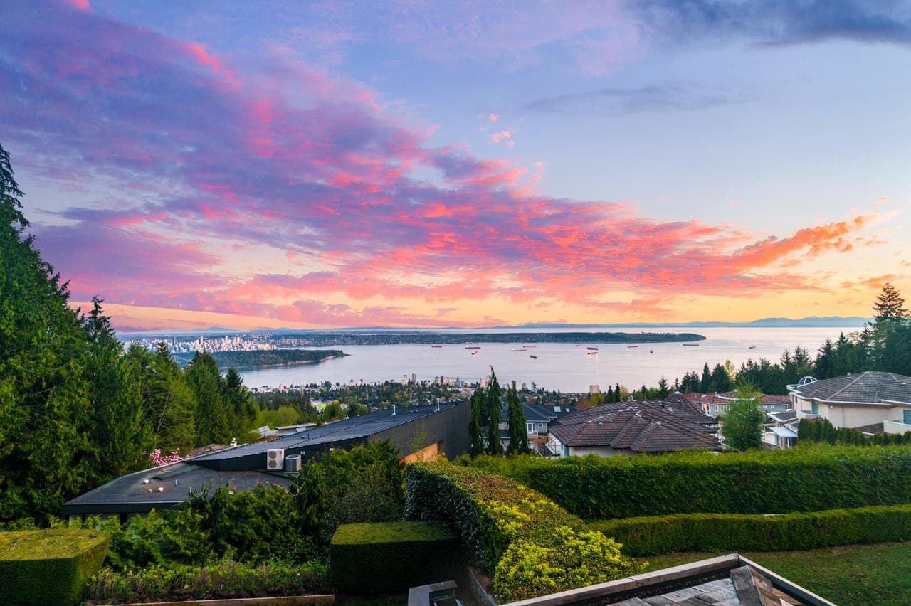 1626 Pinecrest Drive, West Vancouver, V7S 3H3 — photo 3