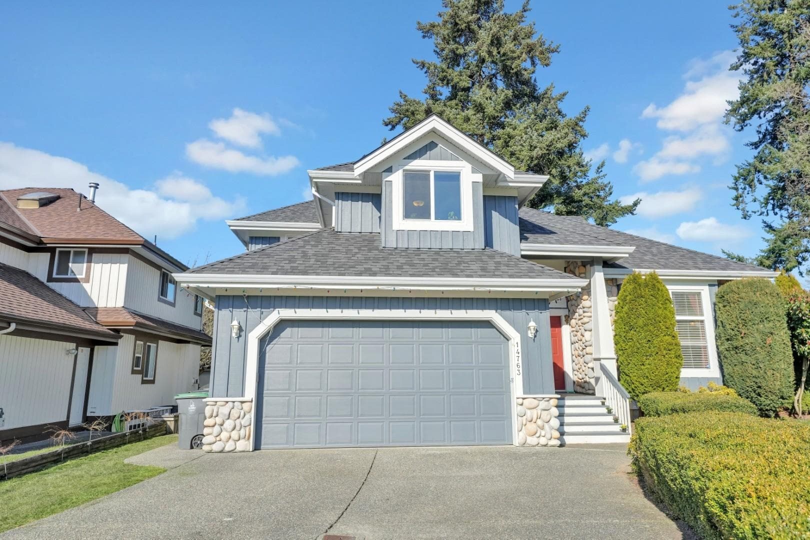 14763 31a Avenue, Surrey, V4P 3E8 — photo 1