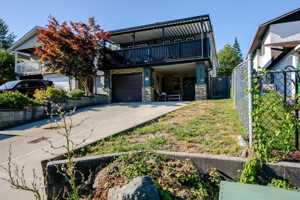 33121 Myrtle Avenue, Mission, V2V 4R6 — photo 2