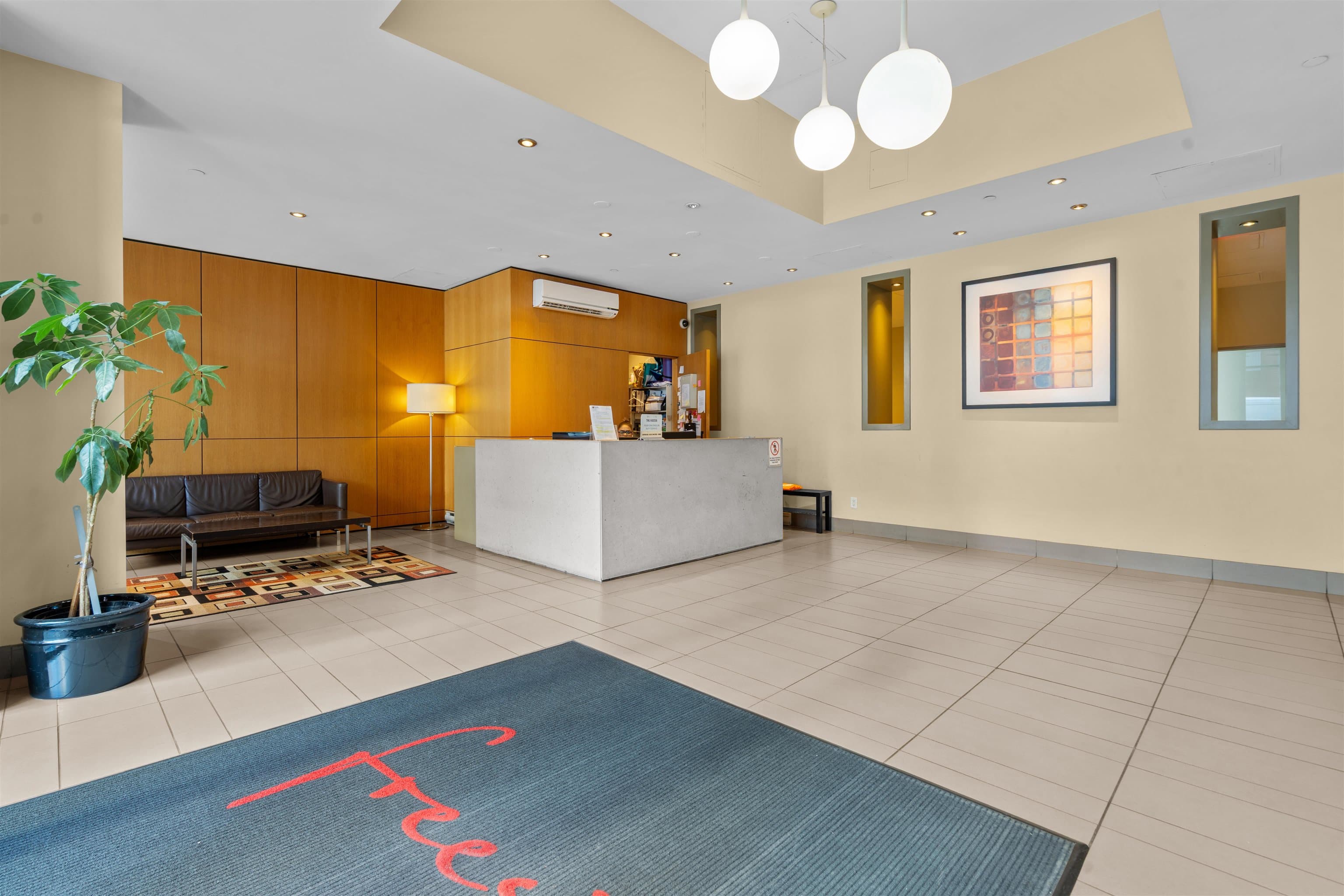 705 - 1082 Seymour Street, Vancouver, V6B 1X9 — photo 3