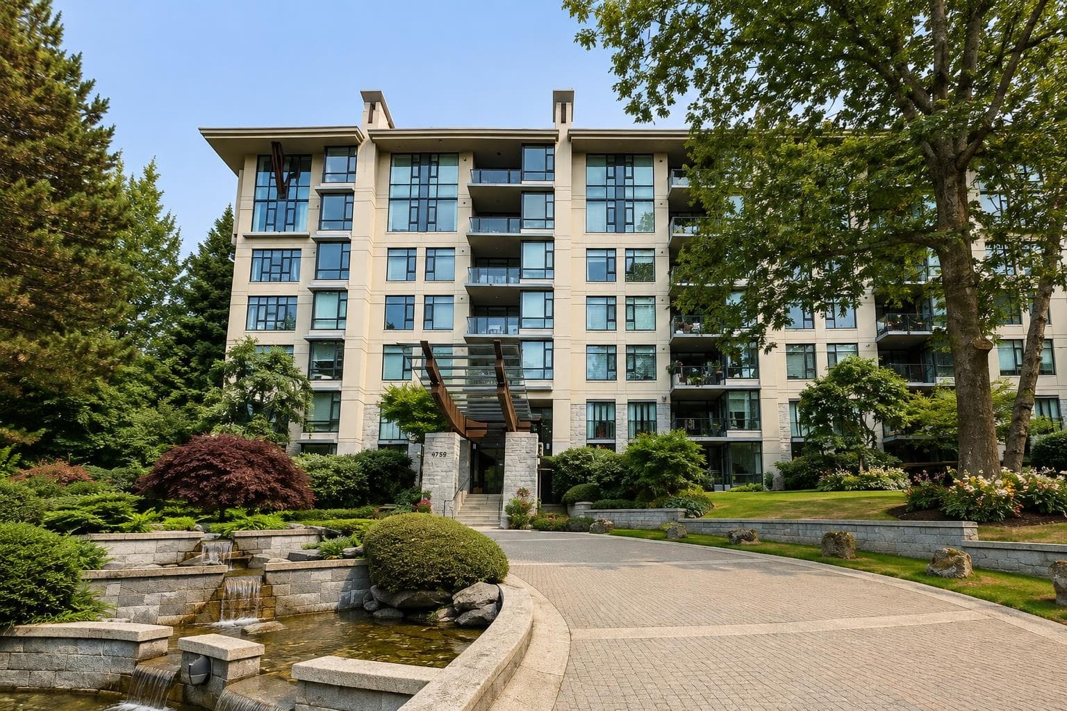 401 - 4759 Valley Drive, Vancouver