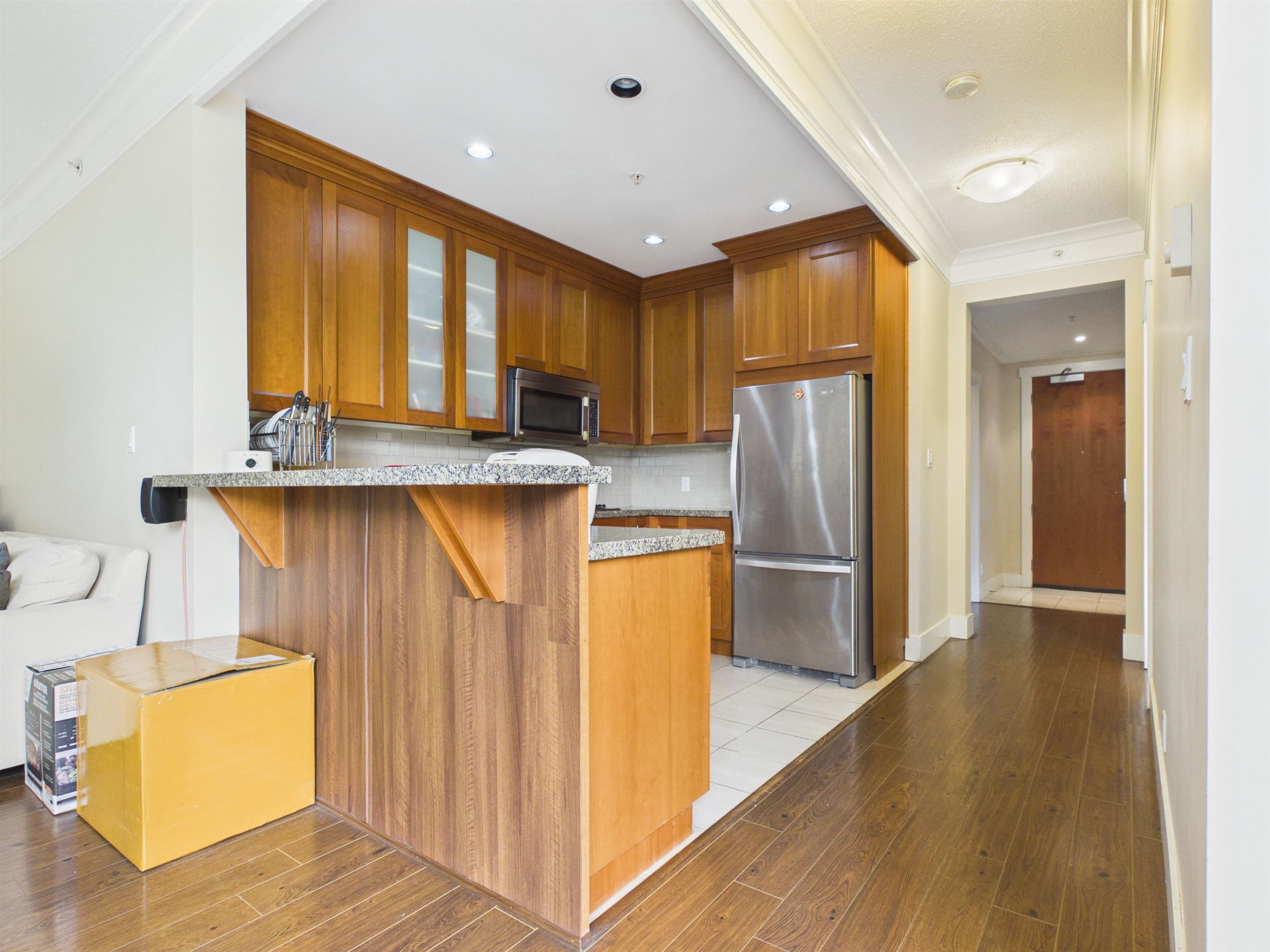 401 - 4759 Valley Drive, Vancouver, V6J 4B7 — photo 4