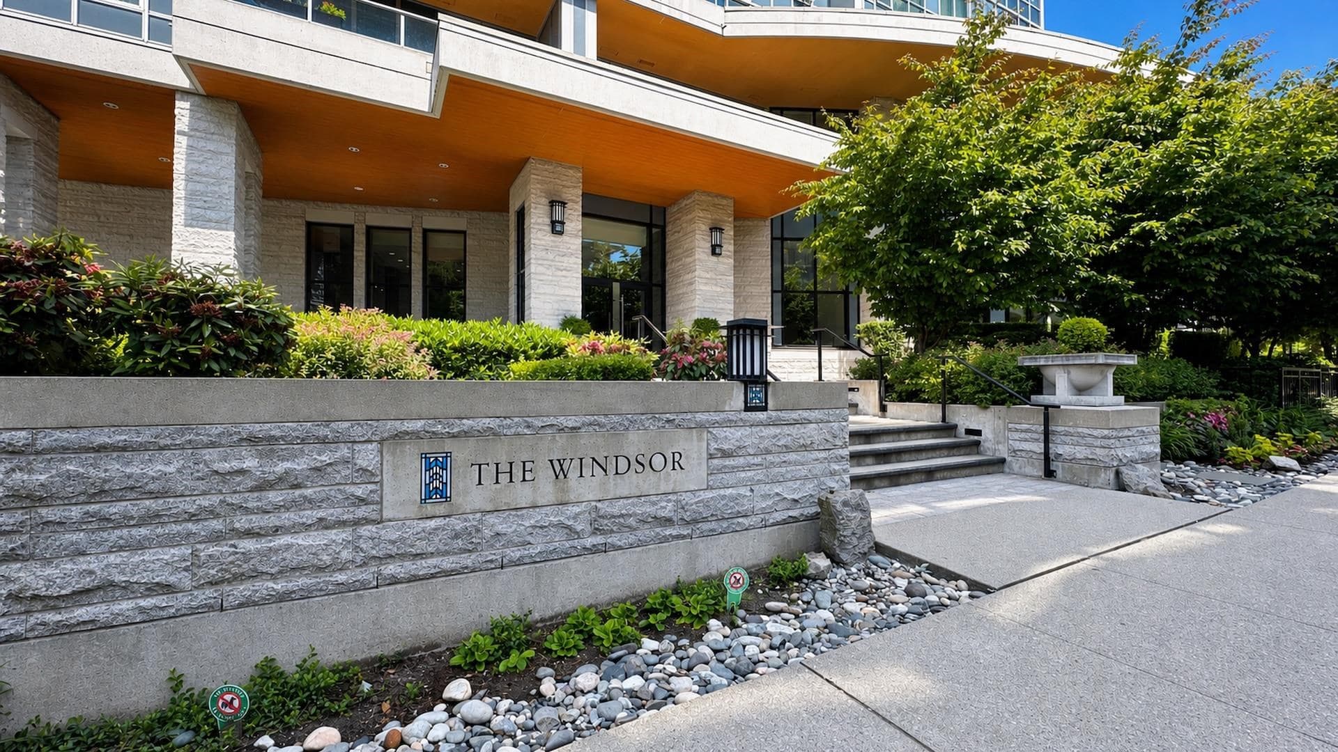 1805 - 3093 Windsor Gate, Coquitlam, V3B 0N2 — photo 2