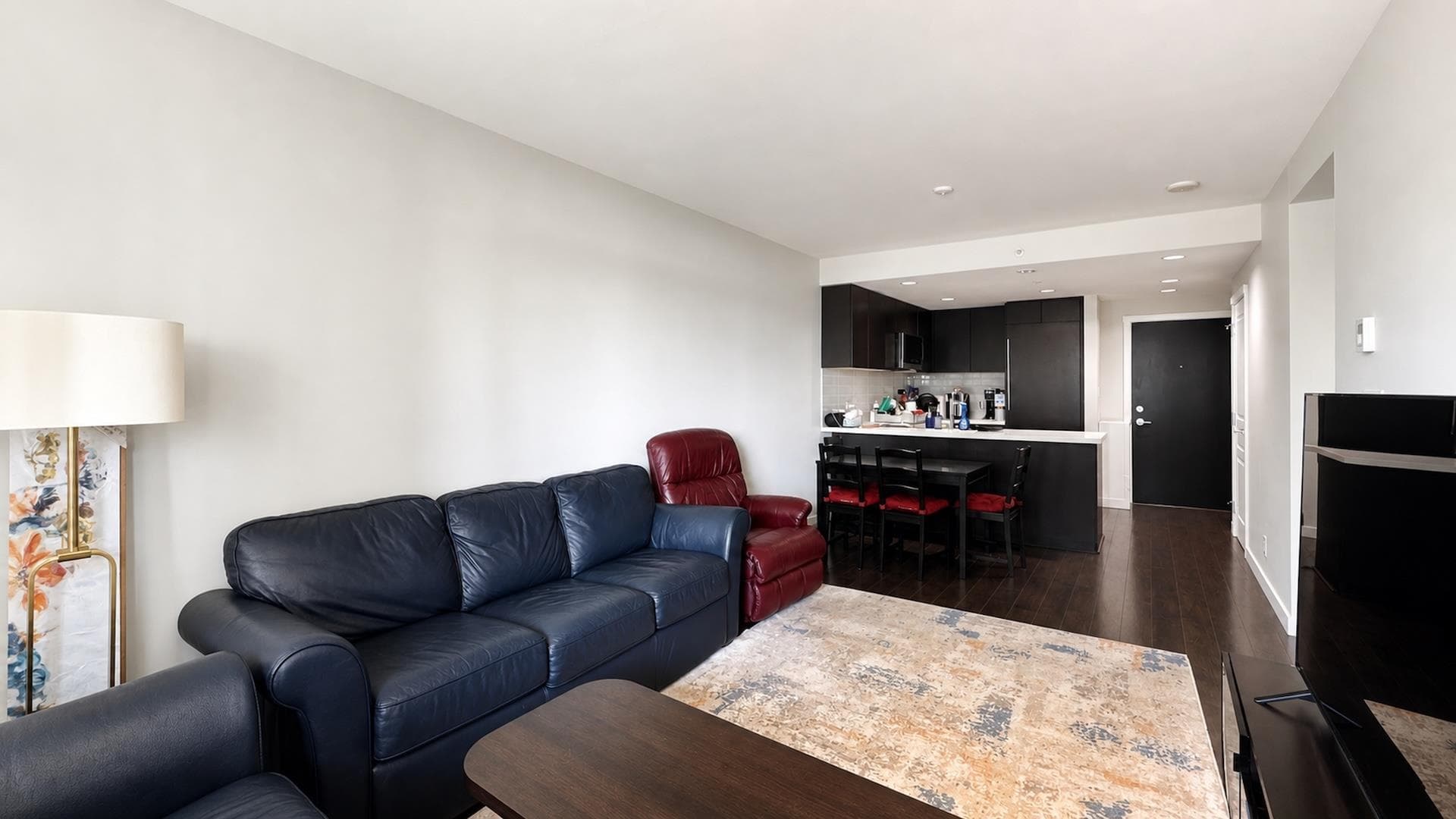 1805 - 3093 Windsor Gate, Coquitlam, V3B 0N2 — photo 5