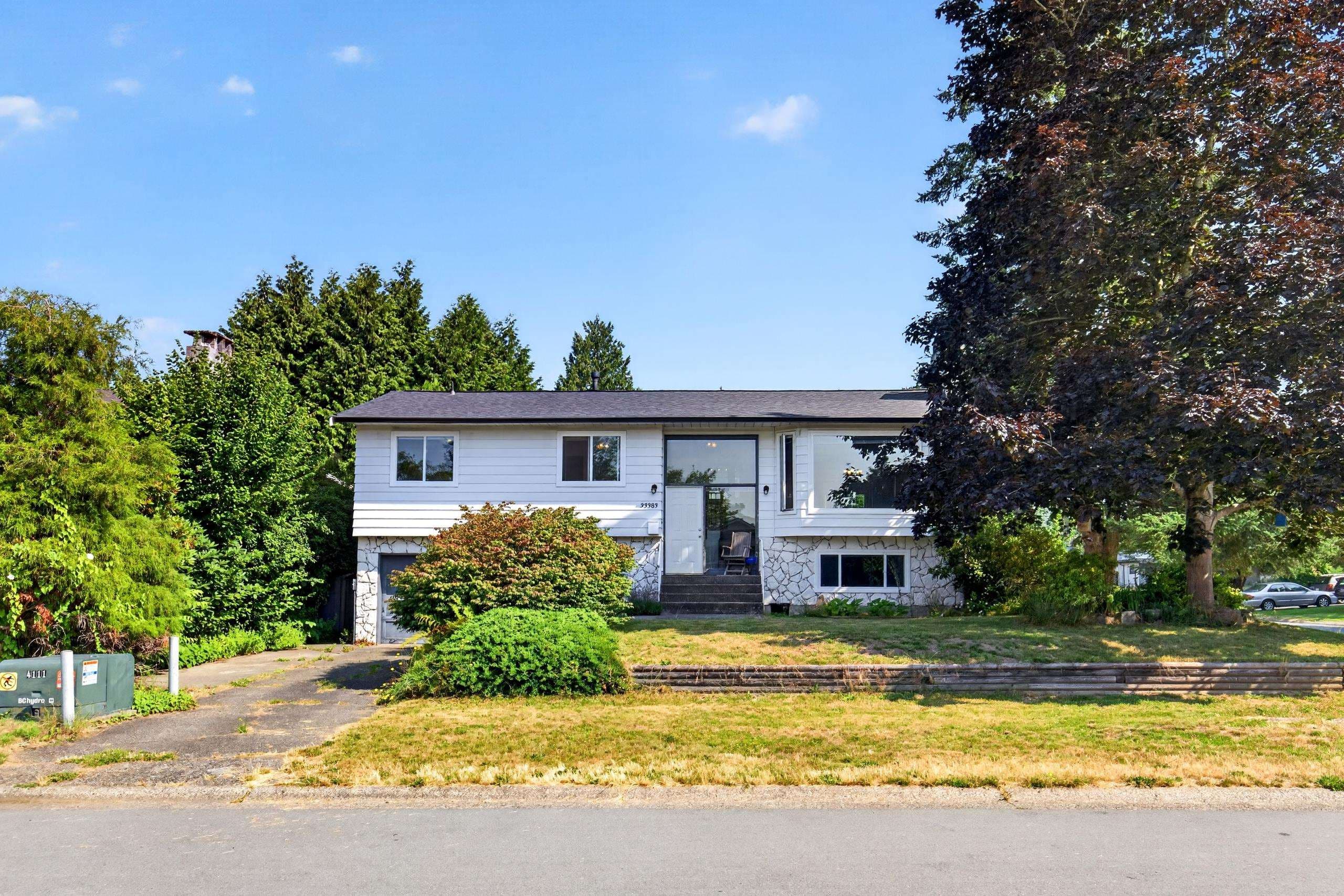 33383 Whidden Avenue, Mission, V2V 4Z6 — photo 1