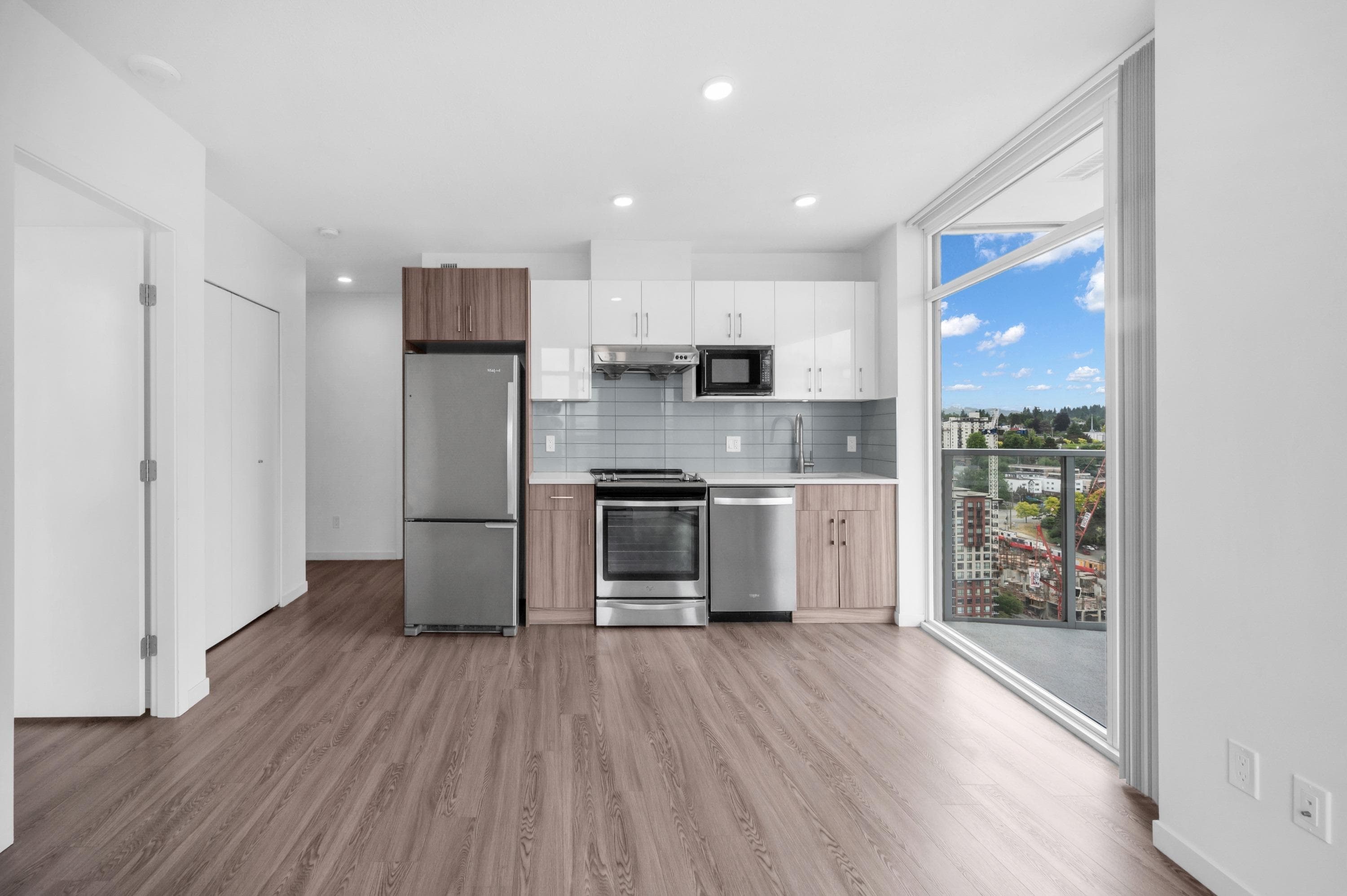 2001 - 900 Carnarvon Street, New Westminster, V3M 0K4 — photo 4
