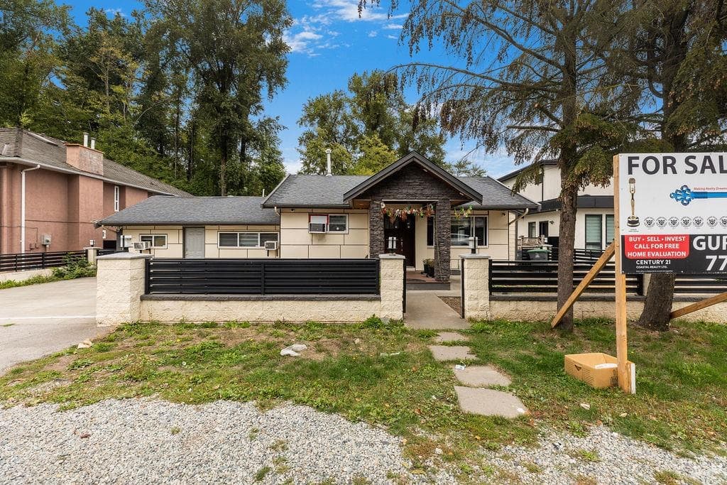 13317 84 Avenue, Surrey, V3W 3H1 — photo 3