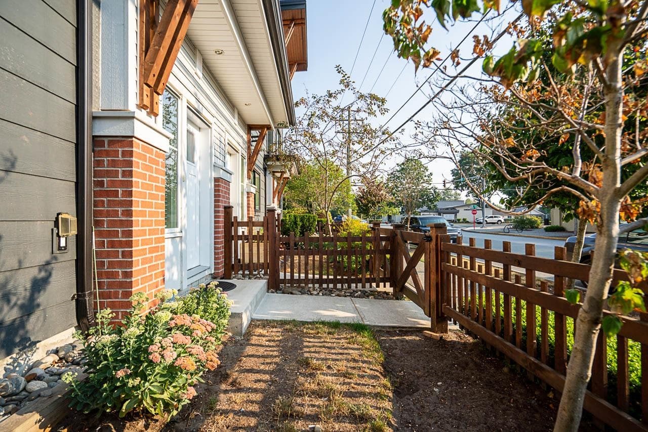 8 - 22128 48a Avenue, Langley, V3A 0L6 — photo 3