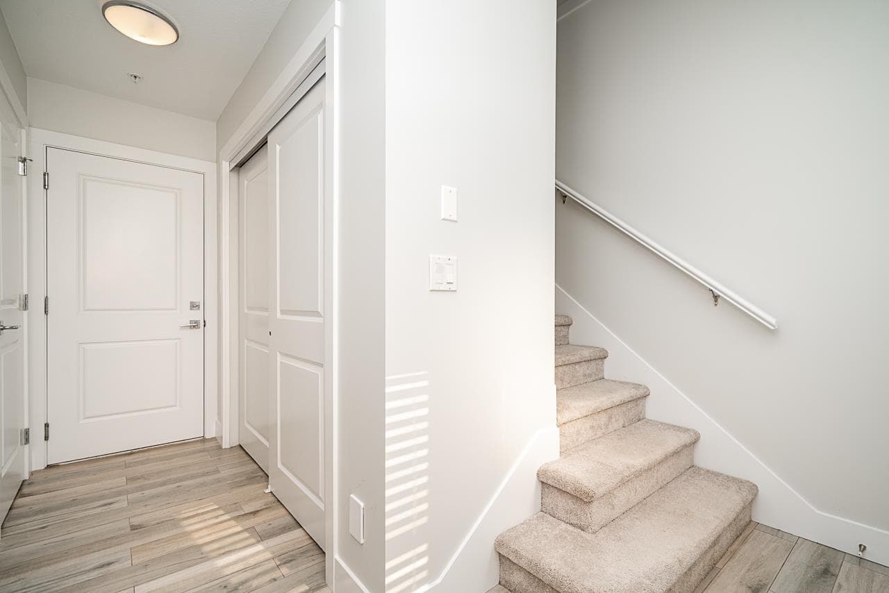 8 - 22128 48a Avenue, Langley, V3A 0L6 — photo 4