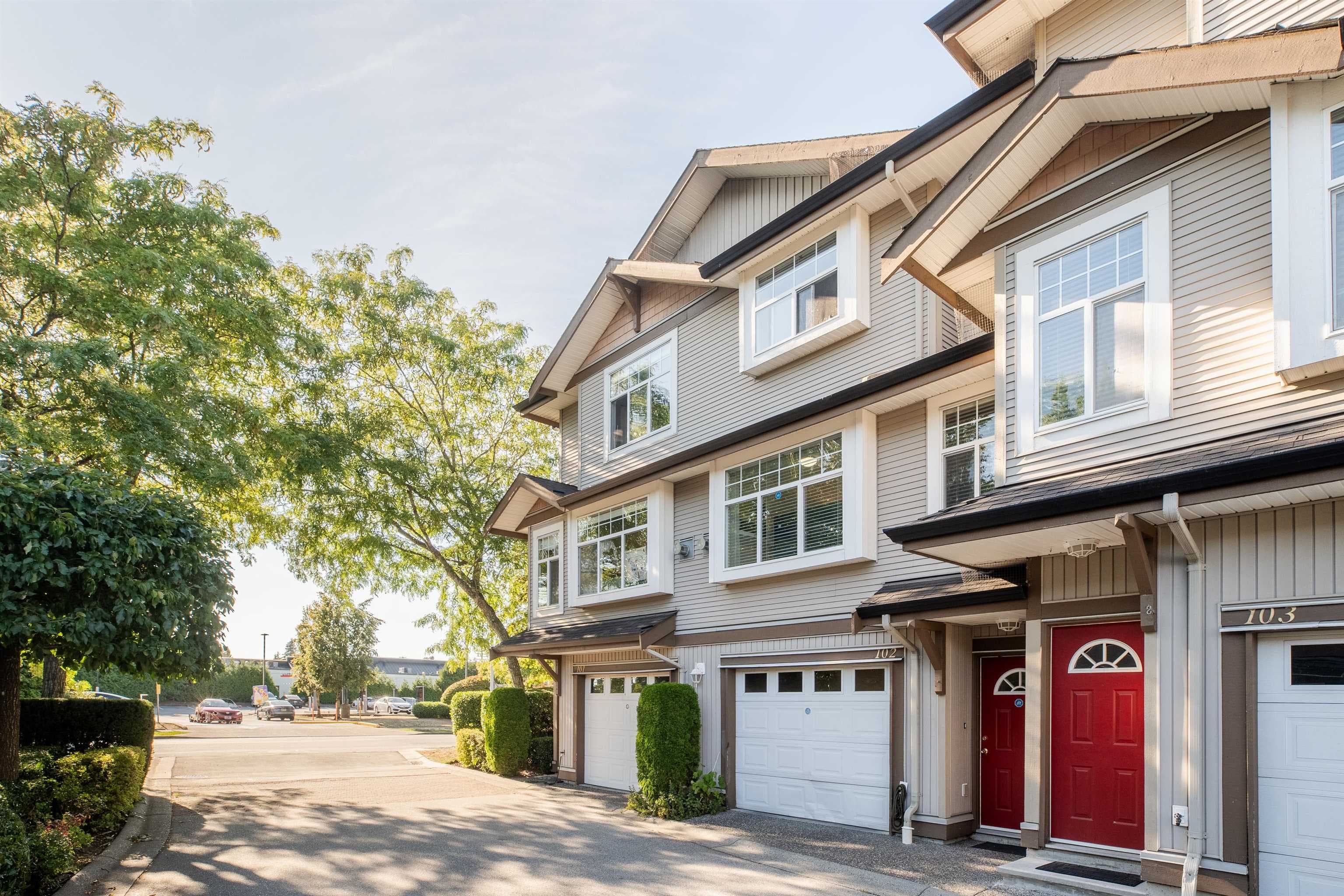 102 - 9580 Prince Charles Boulevard, Surrey