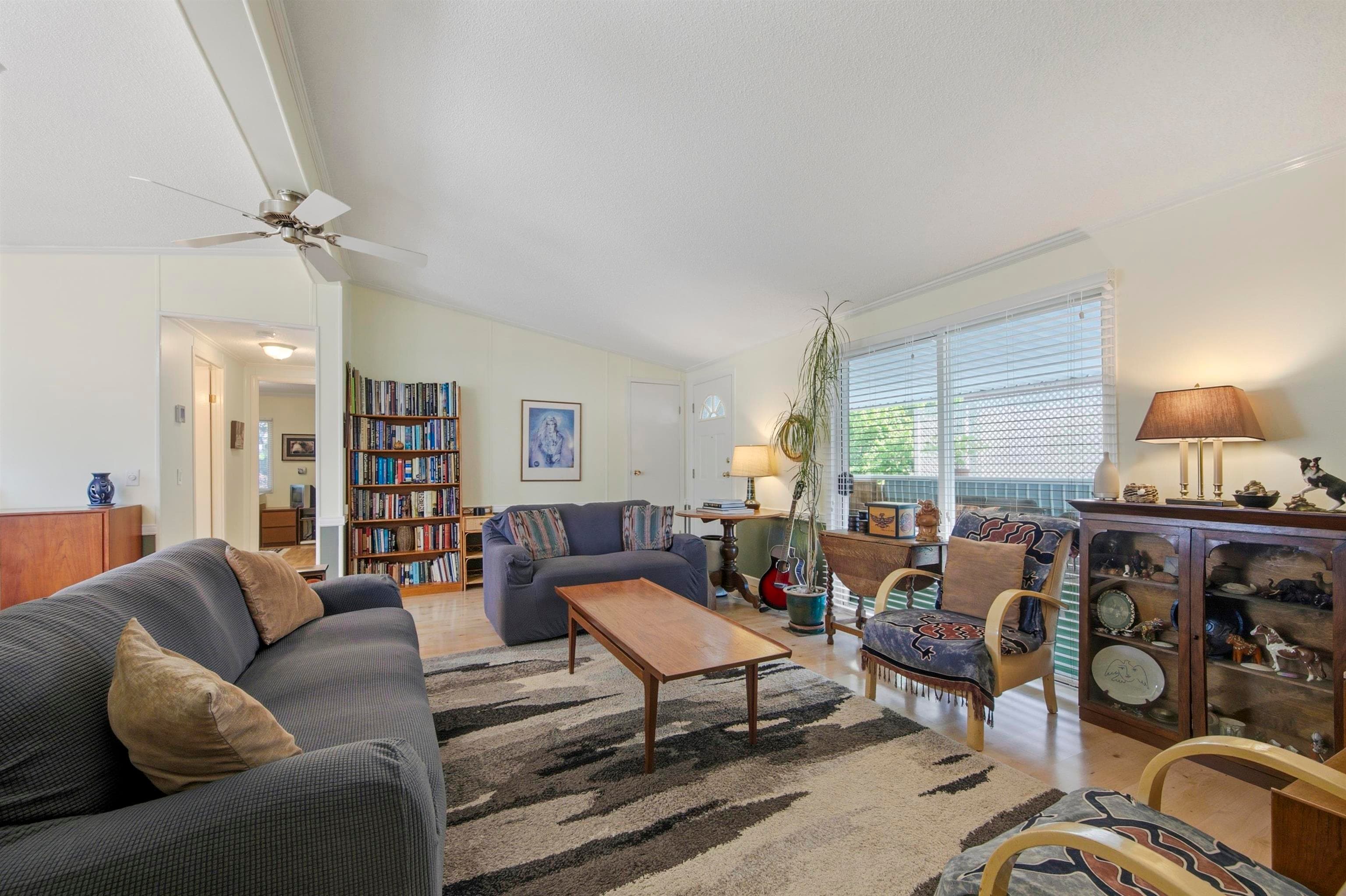 162 - 145 King Edward Street, Coquitlam, V3K 6M5 — photo 2