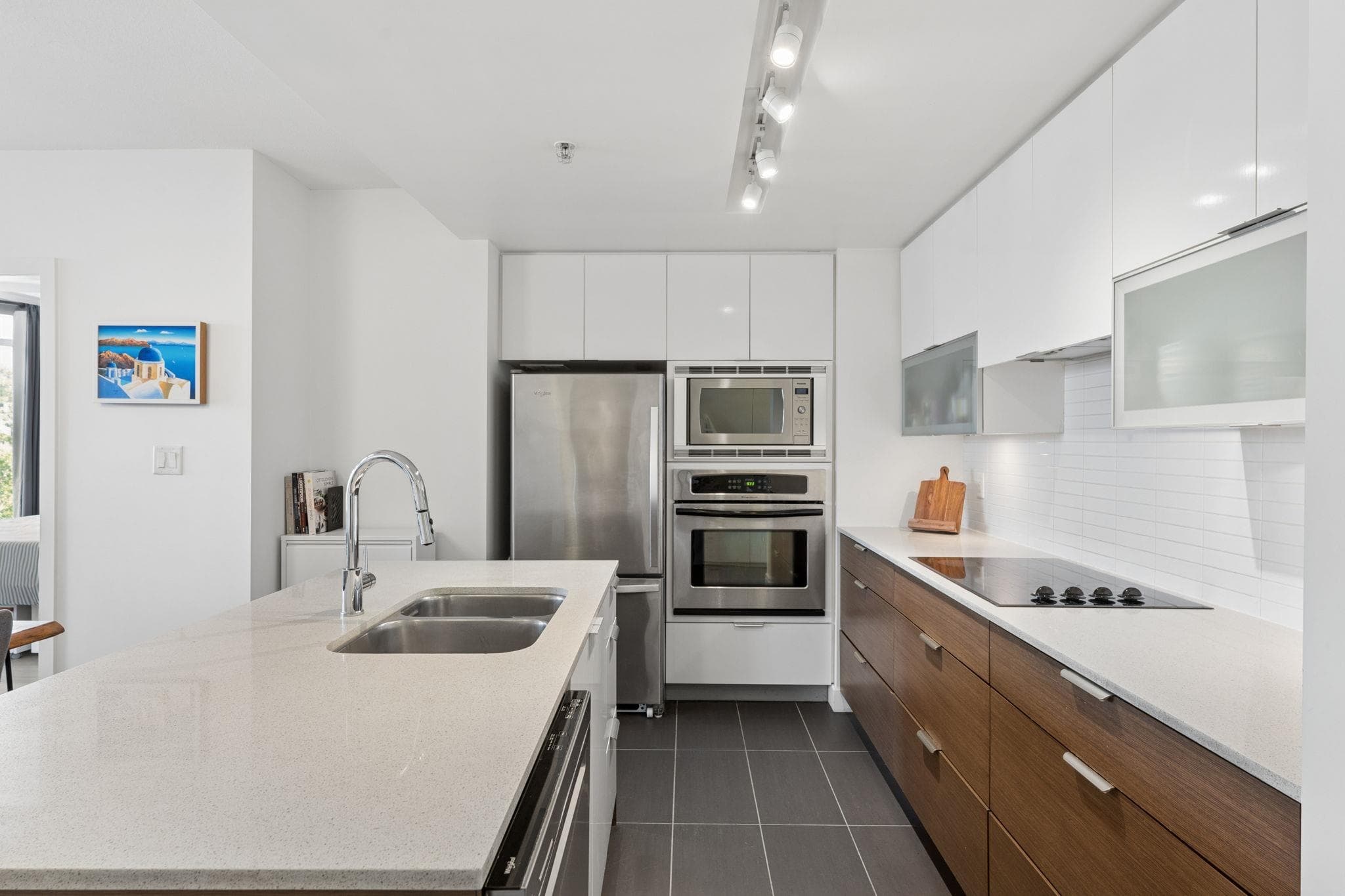 503 - 175 W 2nd Street, North Vancouver, V7M 0A5 — photo 4