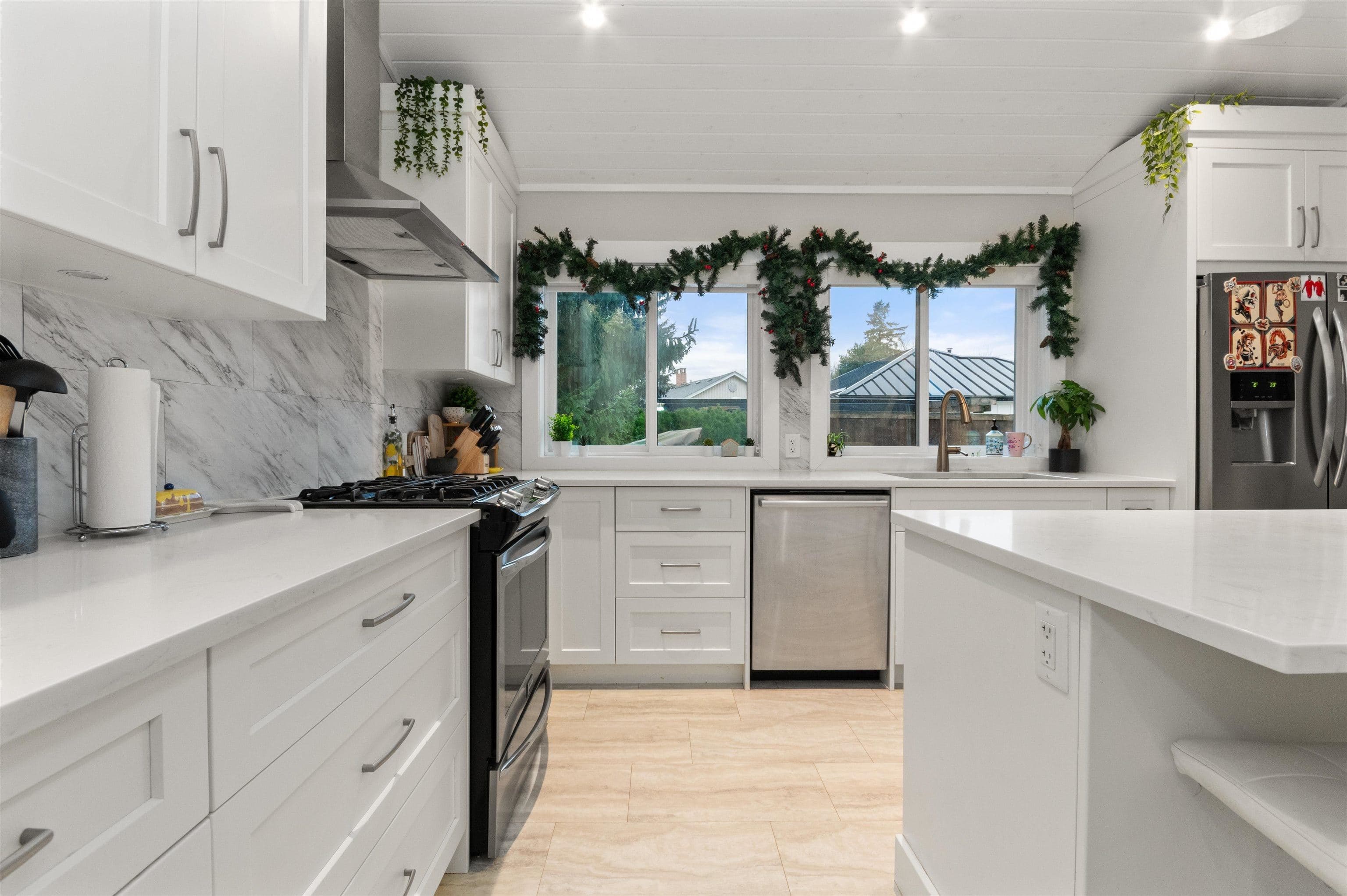 46022 Clarke Drive, Chilliwack, V2P 3N6 — photo 2