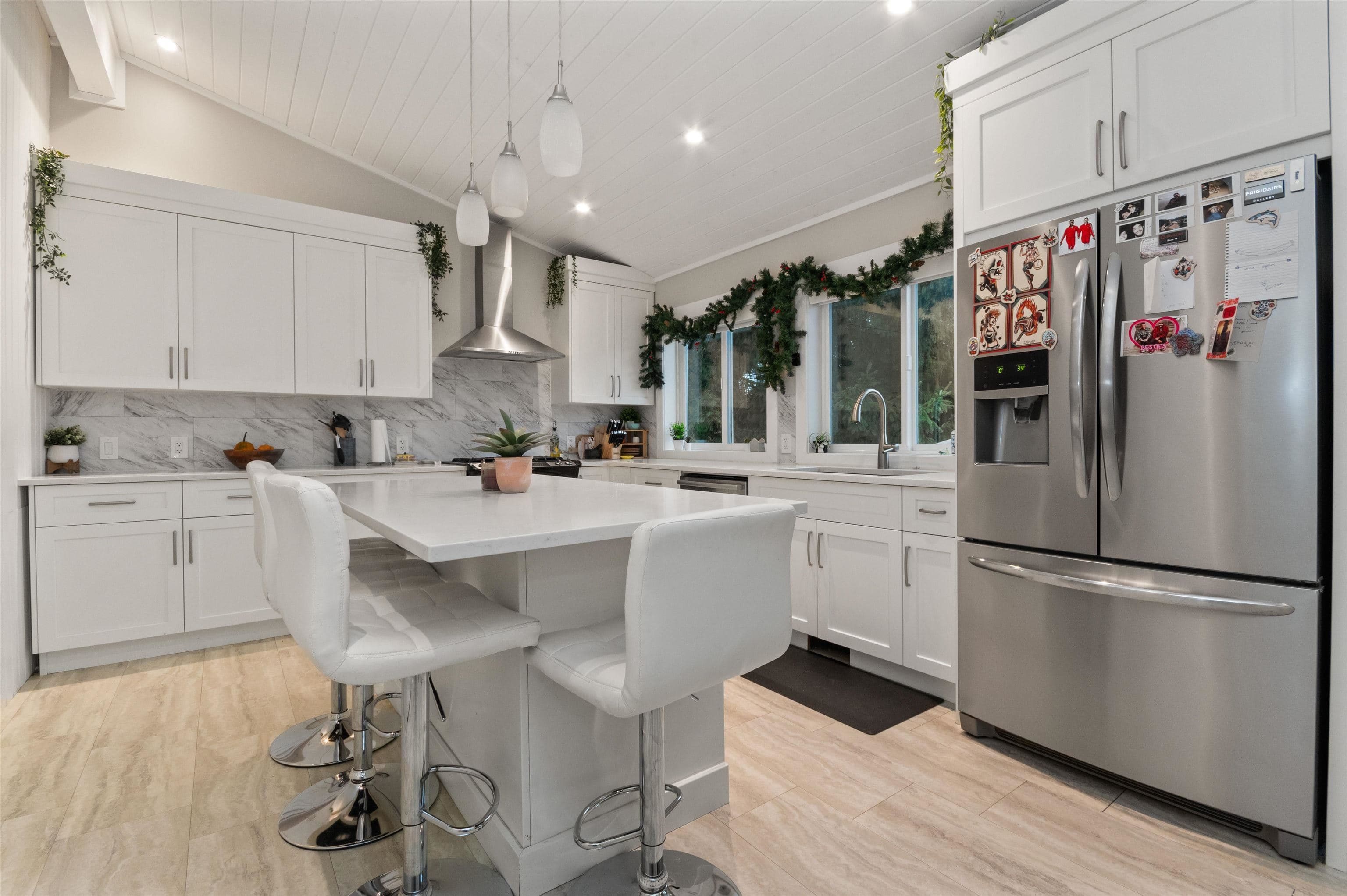 46022 Clarke Drive, Chilliwack, V2P 3N6 — photo 3