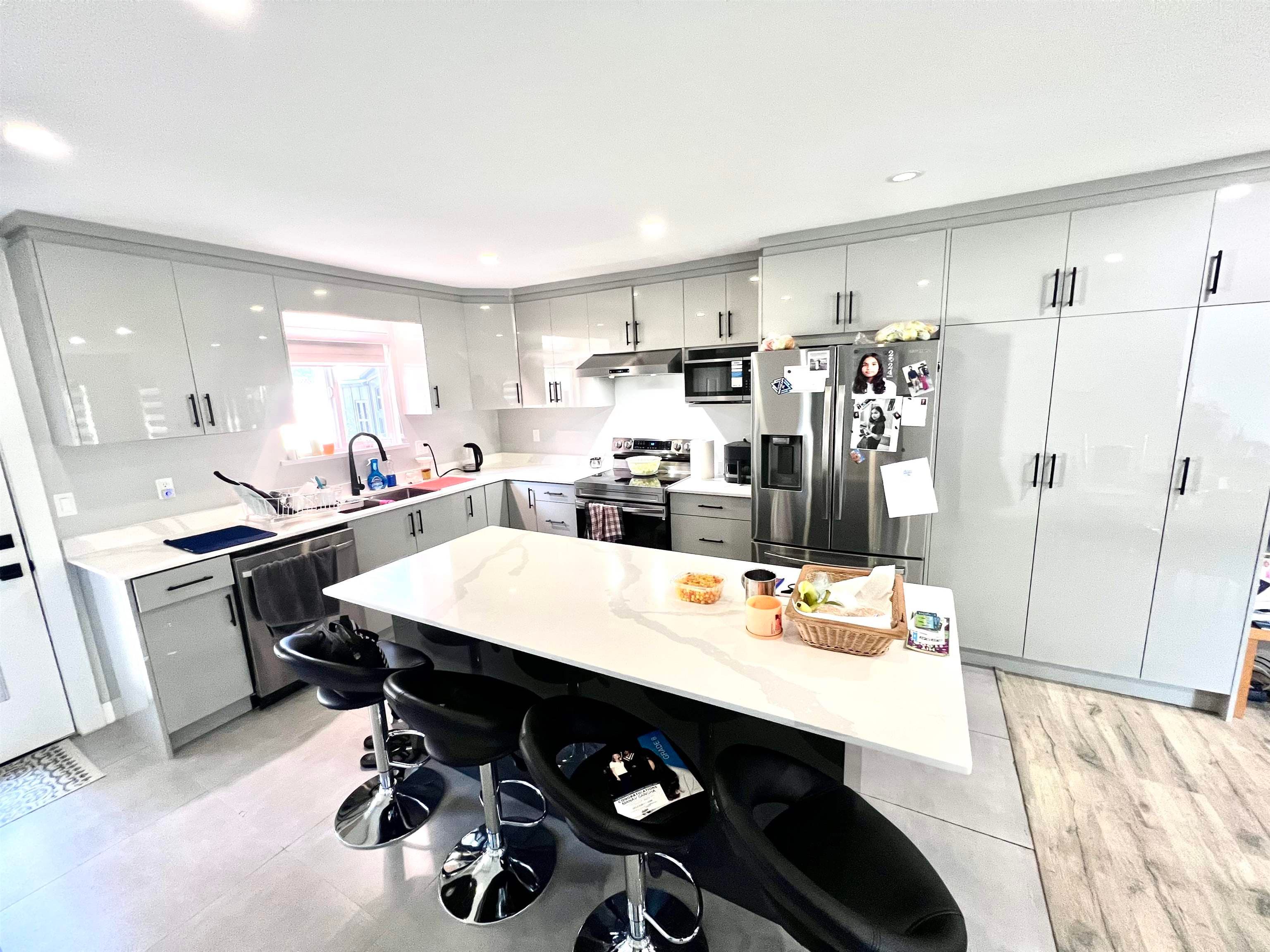 7376 123 Street, Surrey, V3W 5S3 — photo 3