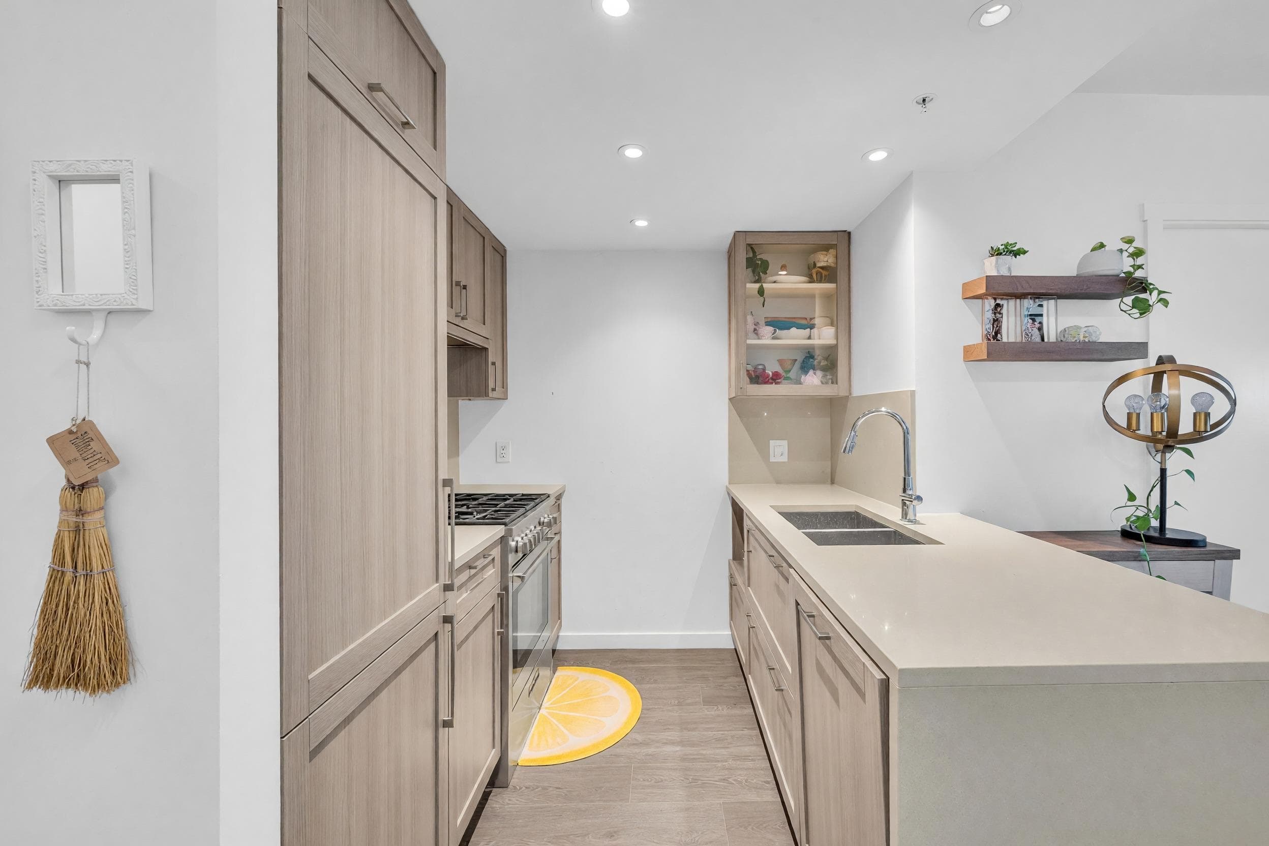 504 - 5598 Ormidale Street, Vancouver