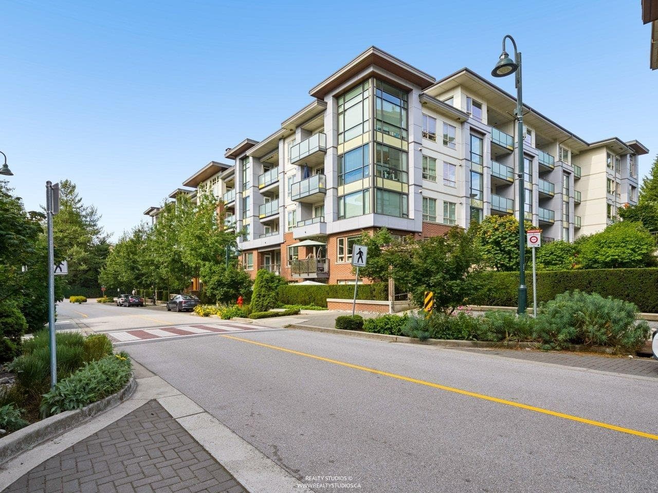 213 - 2651 Library Lane, North Vancouver