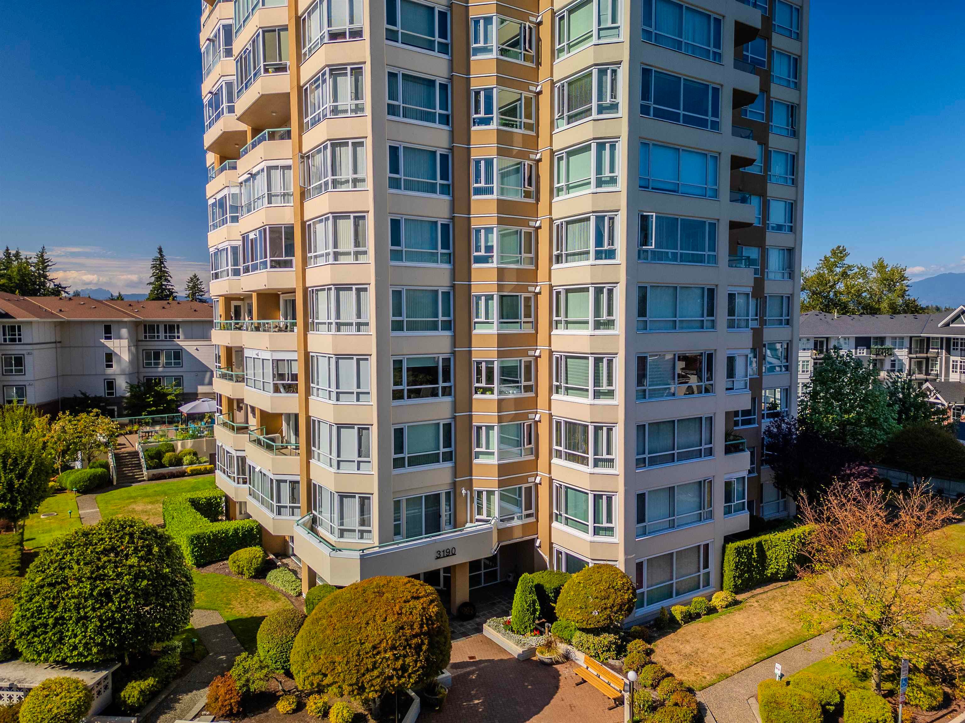 1601 - 3190 Gladwin Road, Abbotsford, V2T 5T2 — photo 1