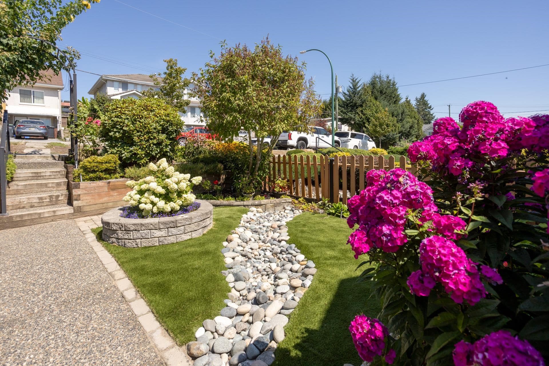 1056 Walls Avenue, Coquitlam, V3K 2T7 — photo 2